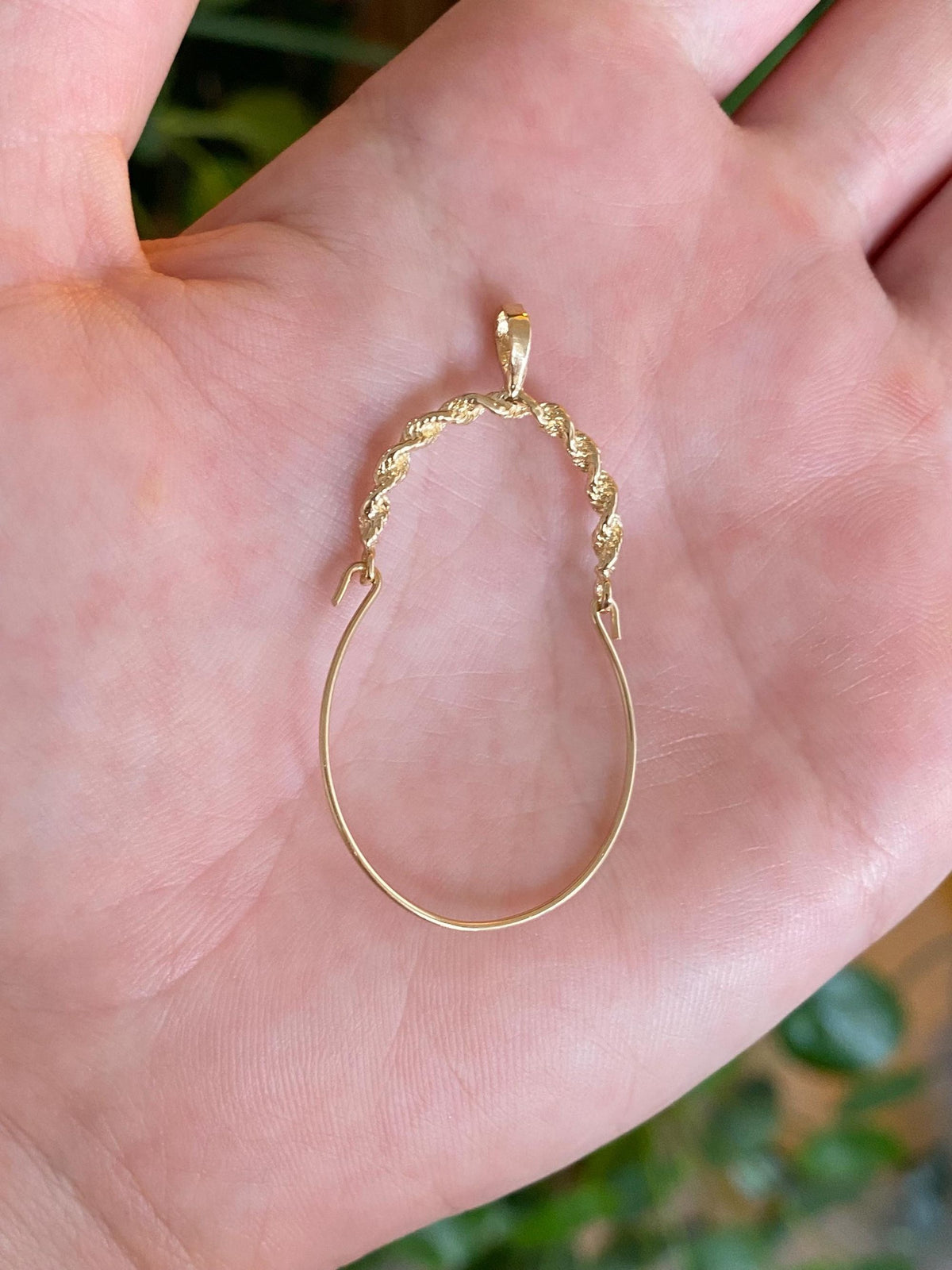 Vintage Solid 14k Yellow Gold Rope Chain Charm Holder Charm