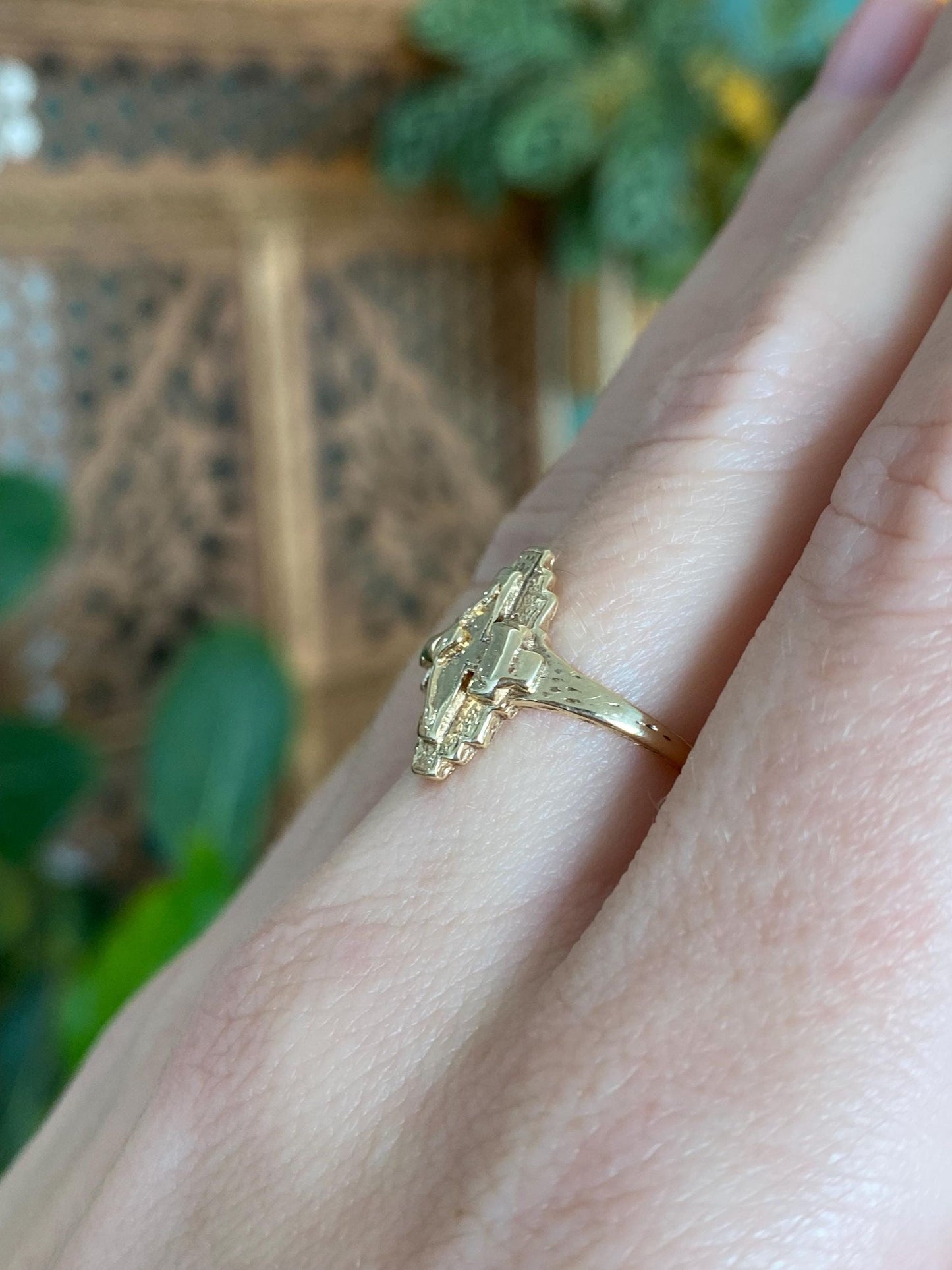 Vintage Solid 10k Yellow Gold Crucifix Cross Ring - Size 6.25