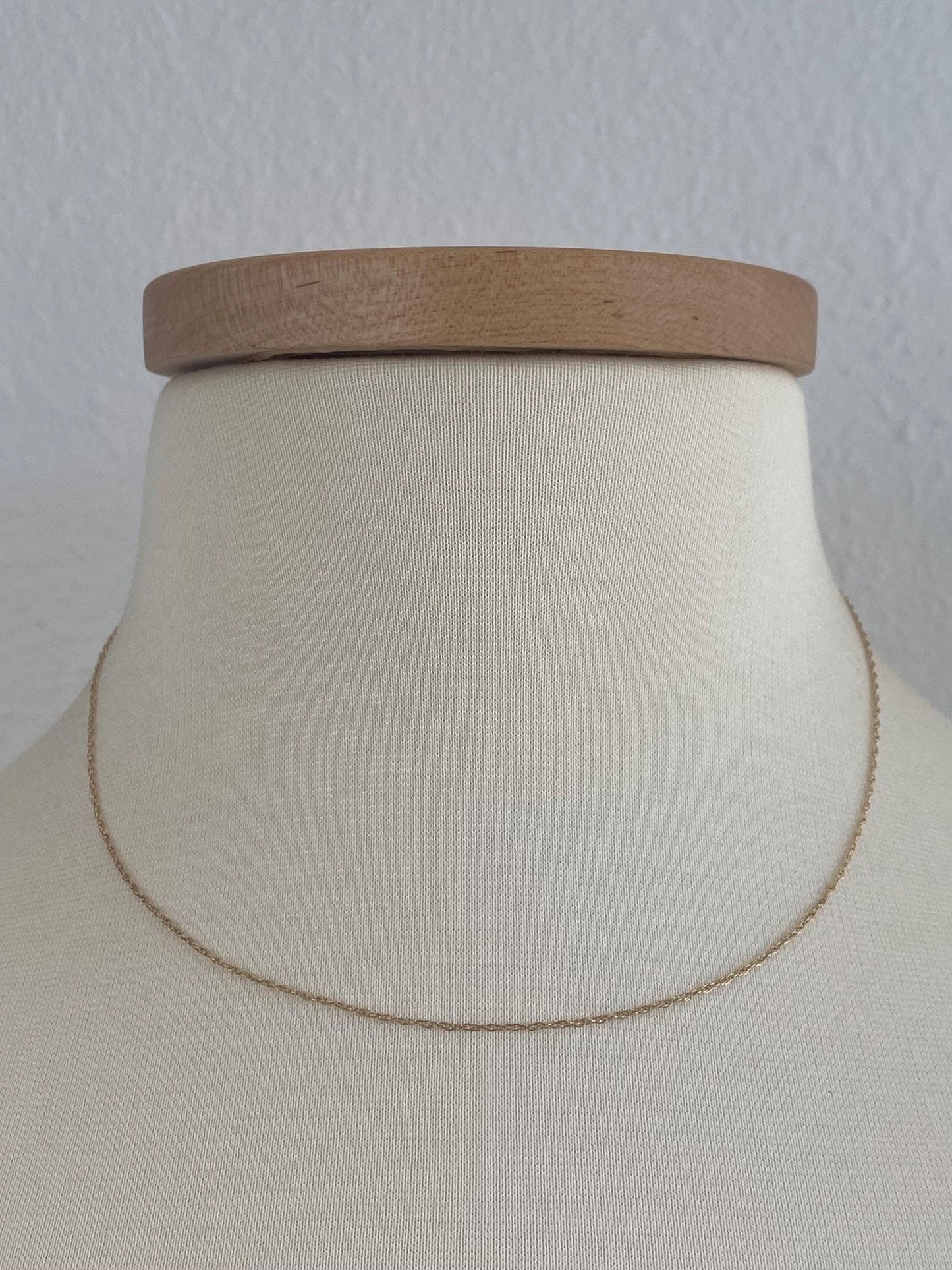 Vintage Solid 14k Yellow Gold Dainty Chain Necklace - 17 inches