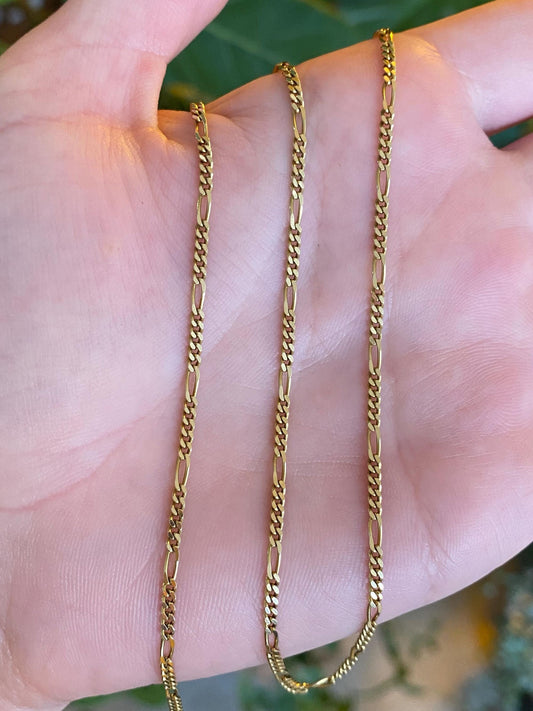 Vintage Solid 14k Yellow Gold Figaro Chain Necklace - 17.75 inches