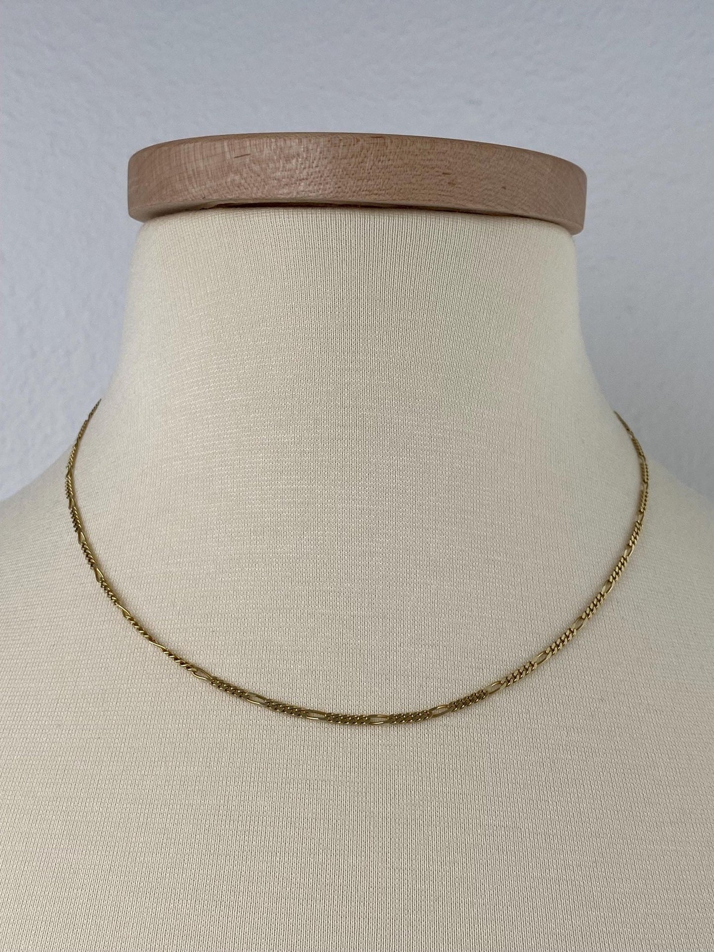 Vintage Solid 14k Yellow Gold Figaro Chain Necklace - 17.75 inches
