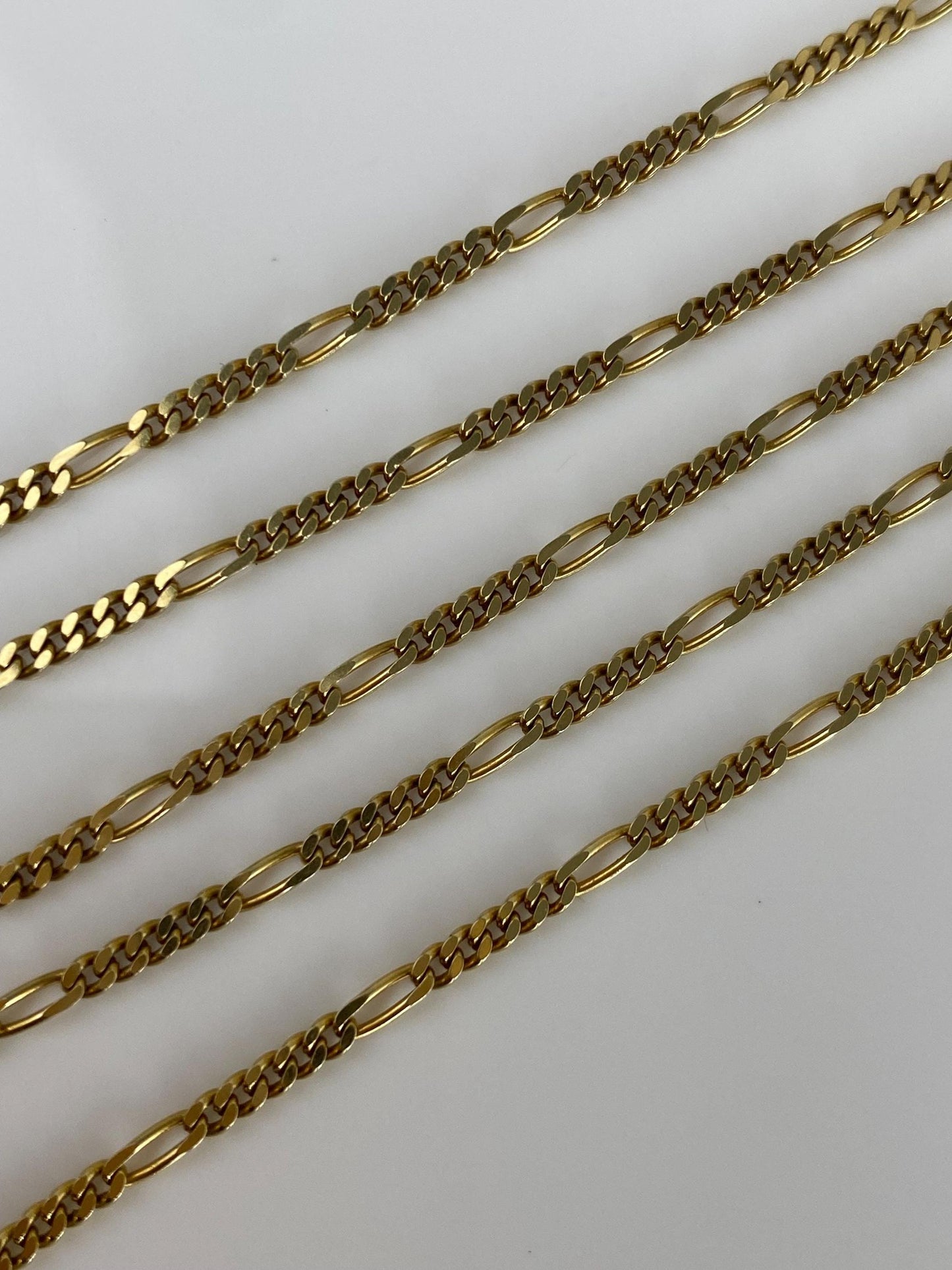 Vintage Solid 14k Yellow Gold Figaro Chain Necklace - 17.75 inches