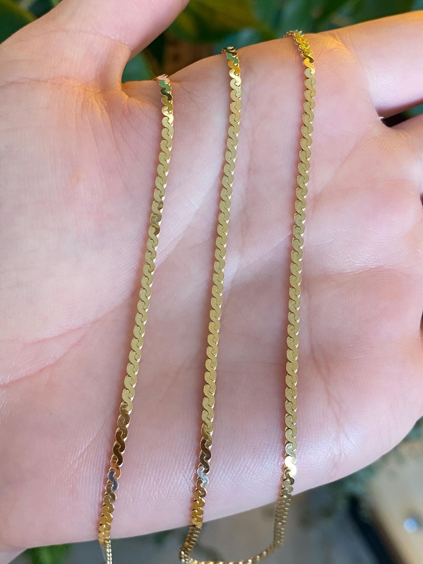 Vintage Solid 14k Yellow Gold Chunky Serpentine Chain Necklace - 18 inches