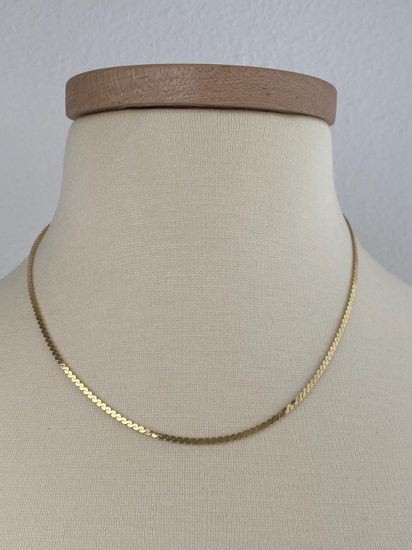 Vintage Solid 14k Yellow Gold Chunky Serpentine Chain Necklace - 18 inches