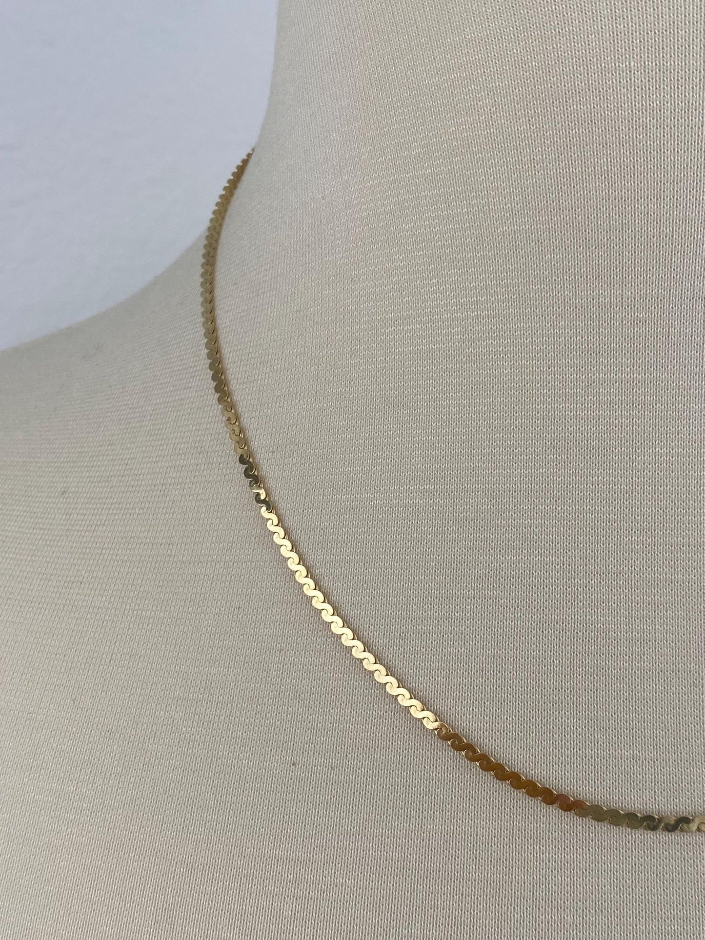 Vintage Solid 14k Yellow Gold Chunky Serpentine Chain Necklace - 18 inches
