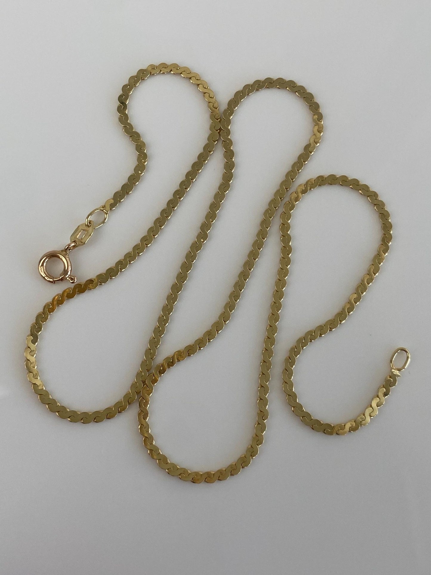 Vintage Solid 14k Yellow Gold Chunky Serpentine Chain Necklace - 18 inches