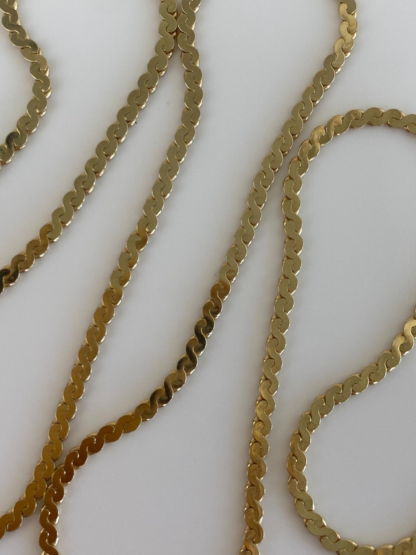 Vintage Solid 14k Yellow Gold Chunky Serpentine Chain Necklace - 18 inches