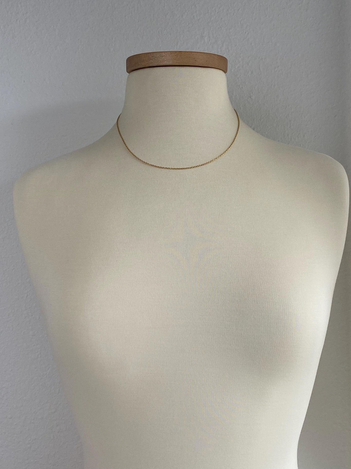 Vintage Solid 14k Yellow Gold Slim Twist Rope Chain Necklace - 18 inches