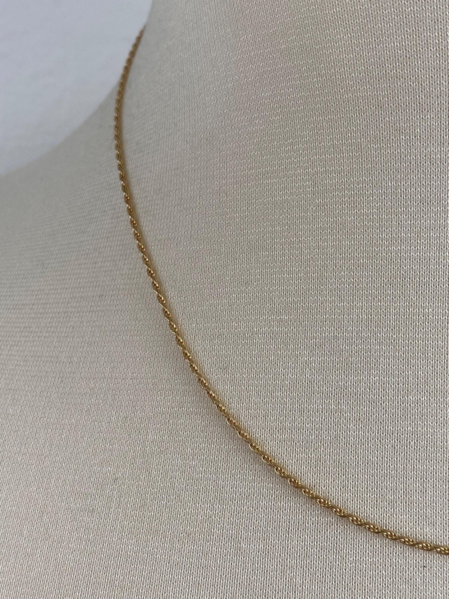 Vintage Solid 14k Yellow Gold Slim Twist Rope Chain Necklace - 18 inches