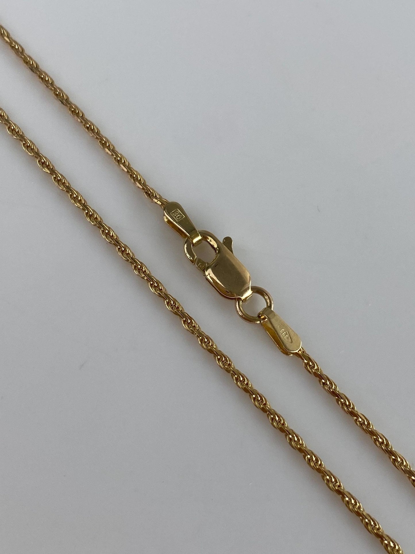 Vintage Solid 14k Yellow Gold Slim Twist Rope Chain Necklace - 18 inches
