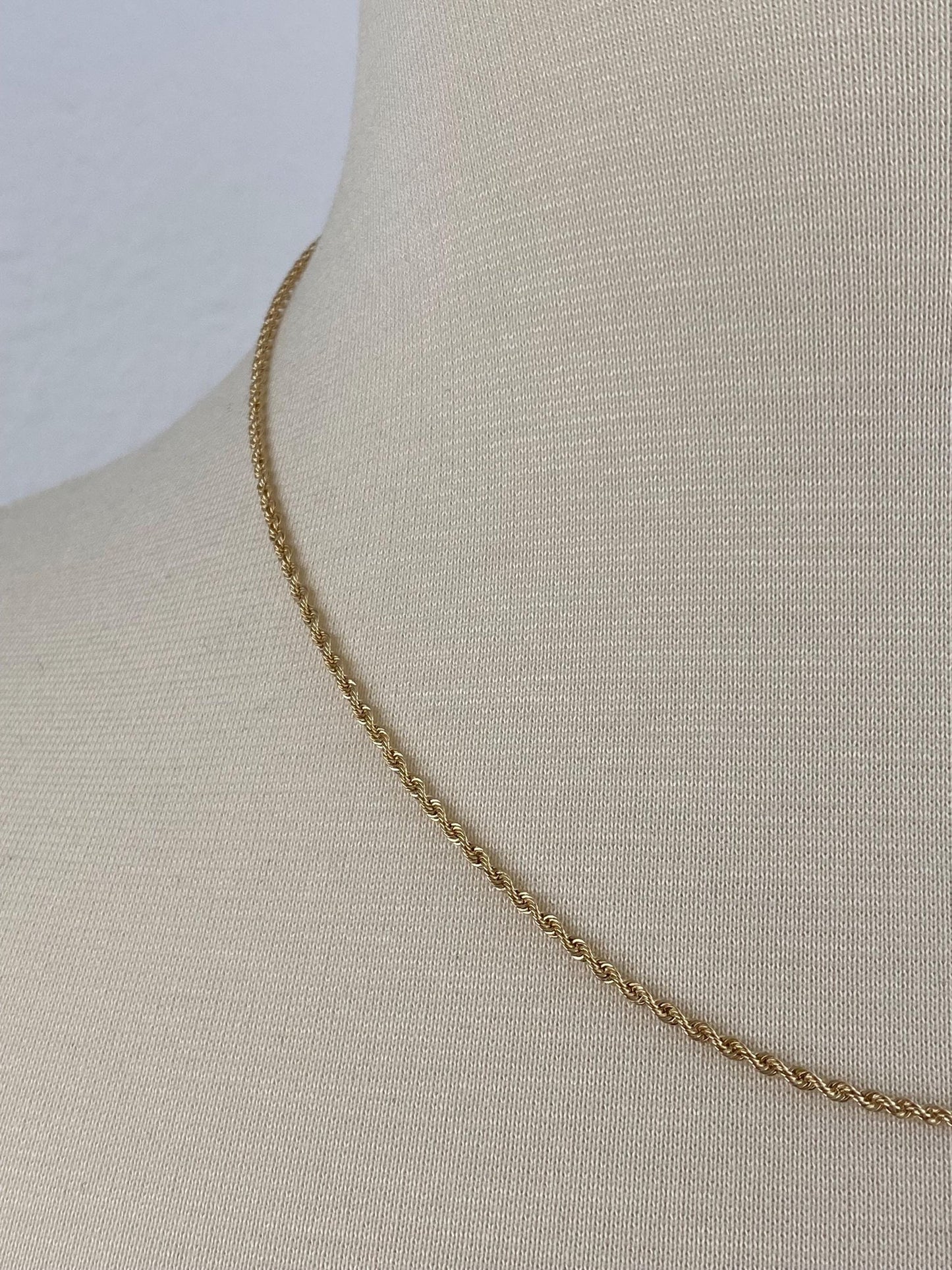 Vintage Solid 14k Yellow Gold Dainty Rope Chain Necklace - 18 inches
