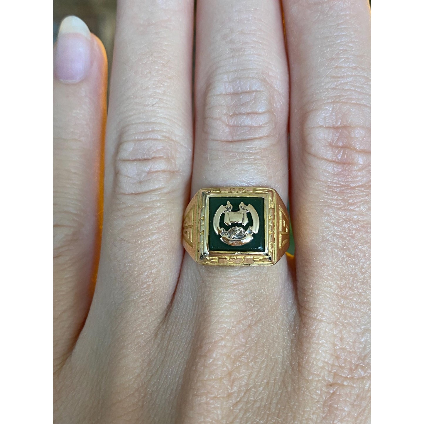 Vintage Solid 10k Yellow Gold 1926 Class Ring - Size 6