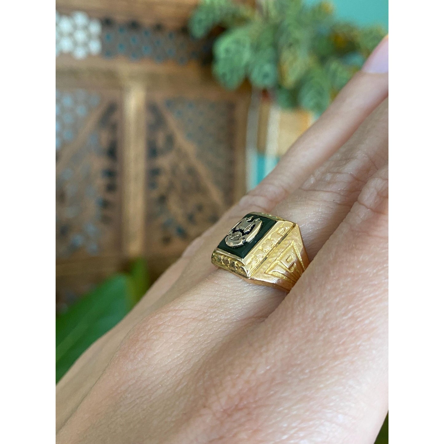 Vintage Solid 10k Yellow Gold 1926 Class Ring - Size 6