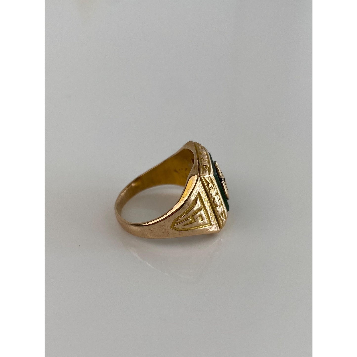 Vintage Solid 10k Yellow Gold 1926 Class Ring - Size 6