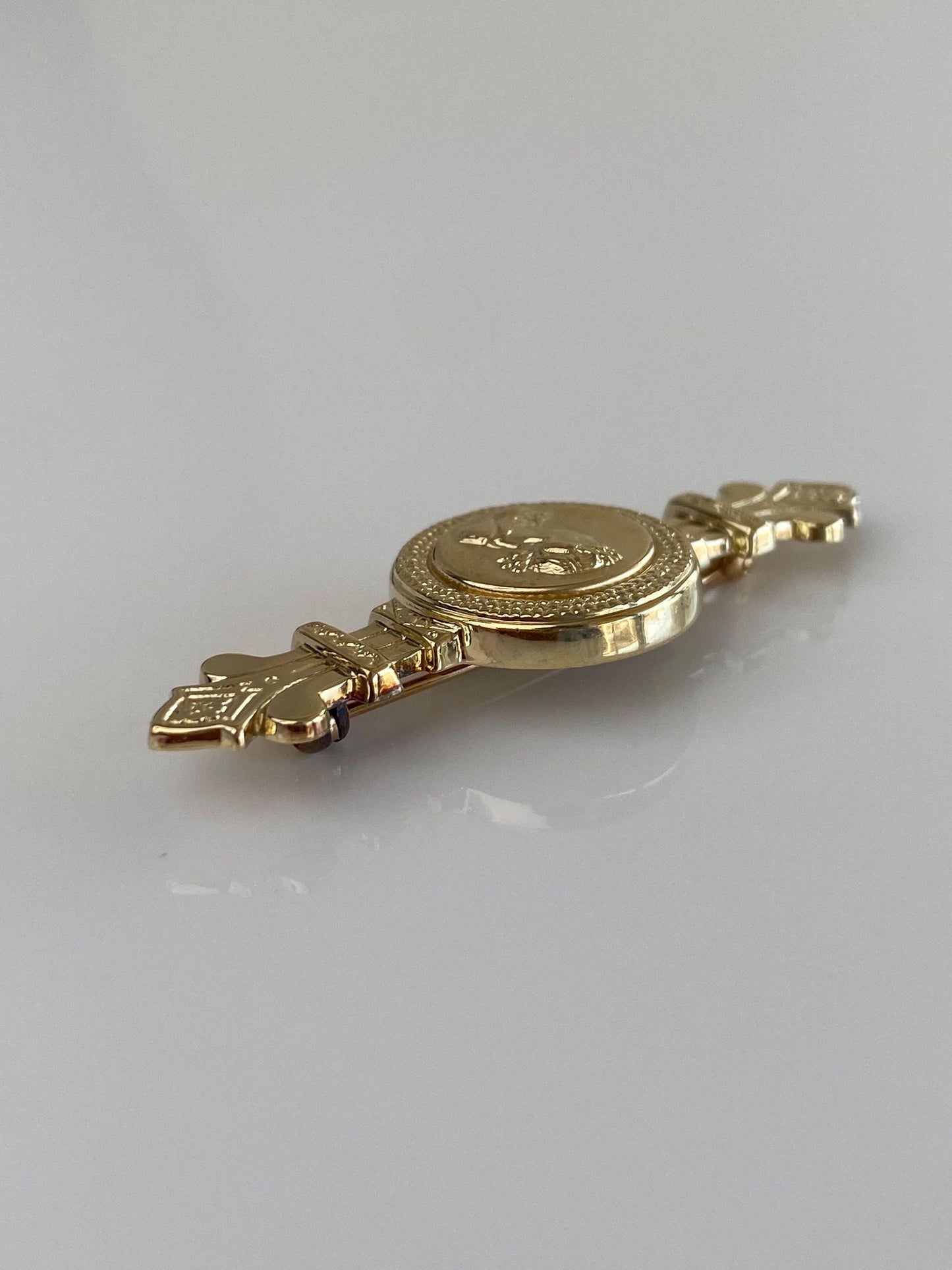 Vintage Solid 10k Yellow Gold Lady Brooch Pin