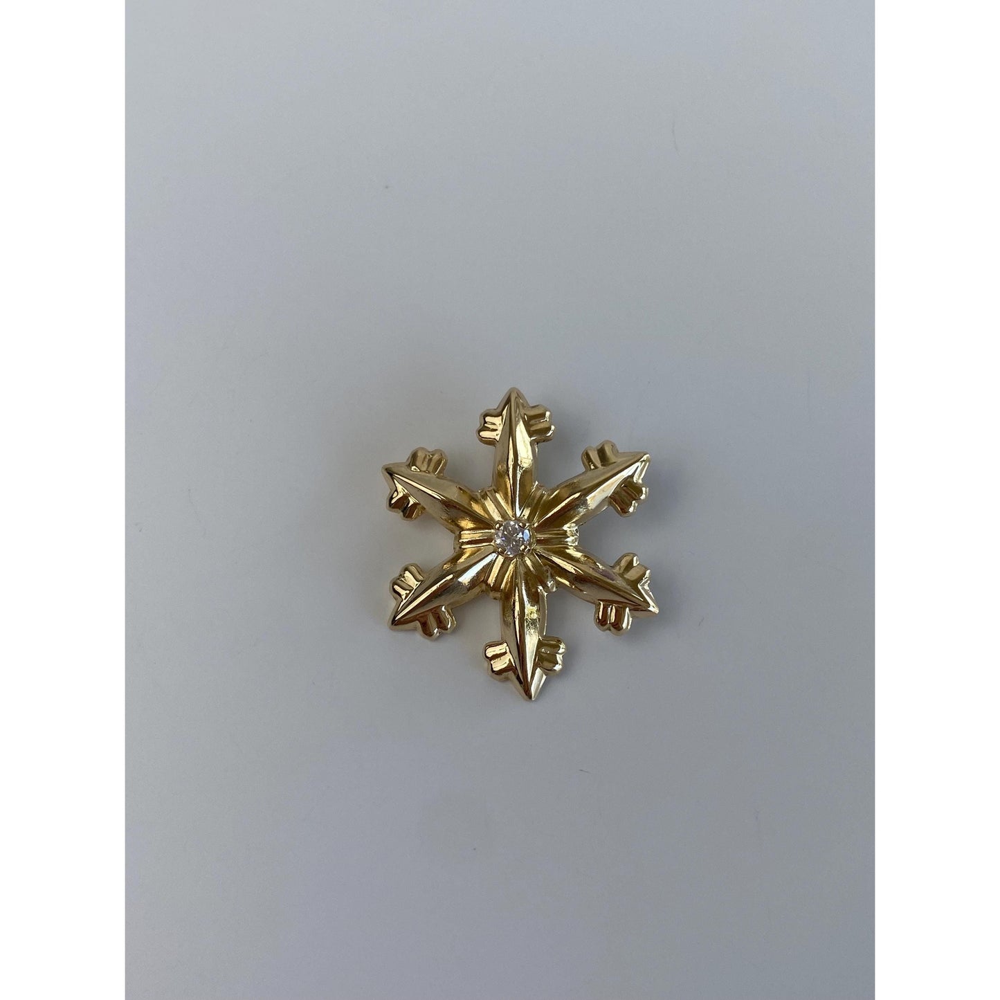 Vintage 14k Yellow Gold Diamond Snowflake Charm