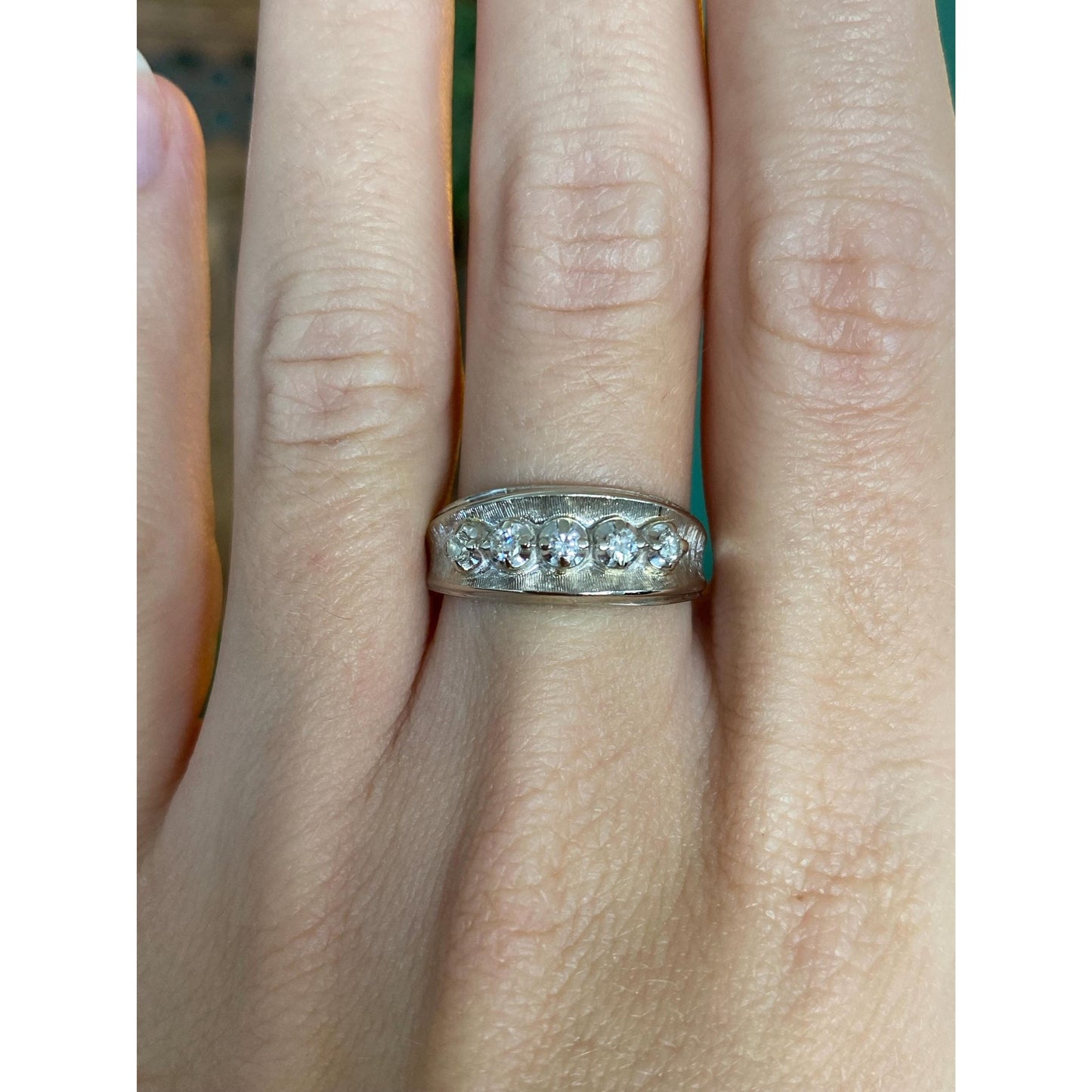 Vintage Solid 14k White Gold Diamond Ring Band - Size 8.5