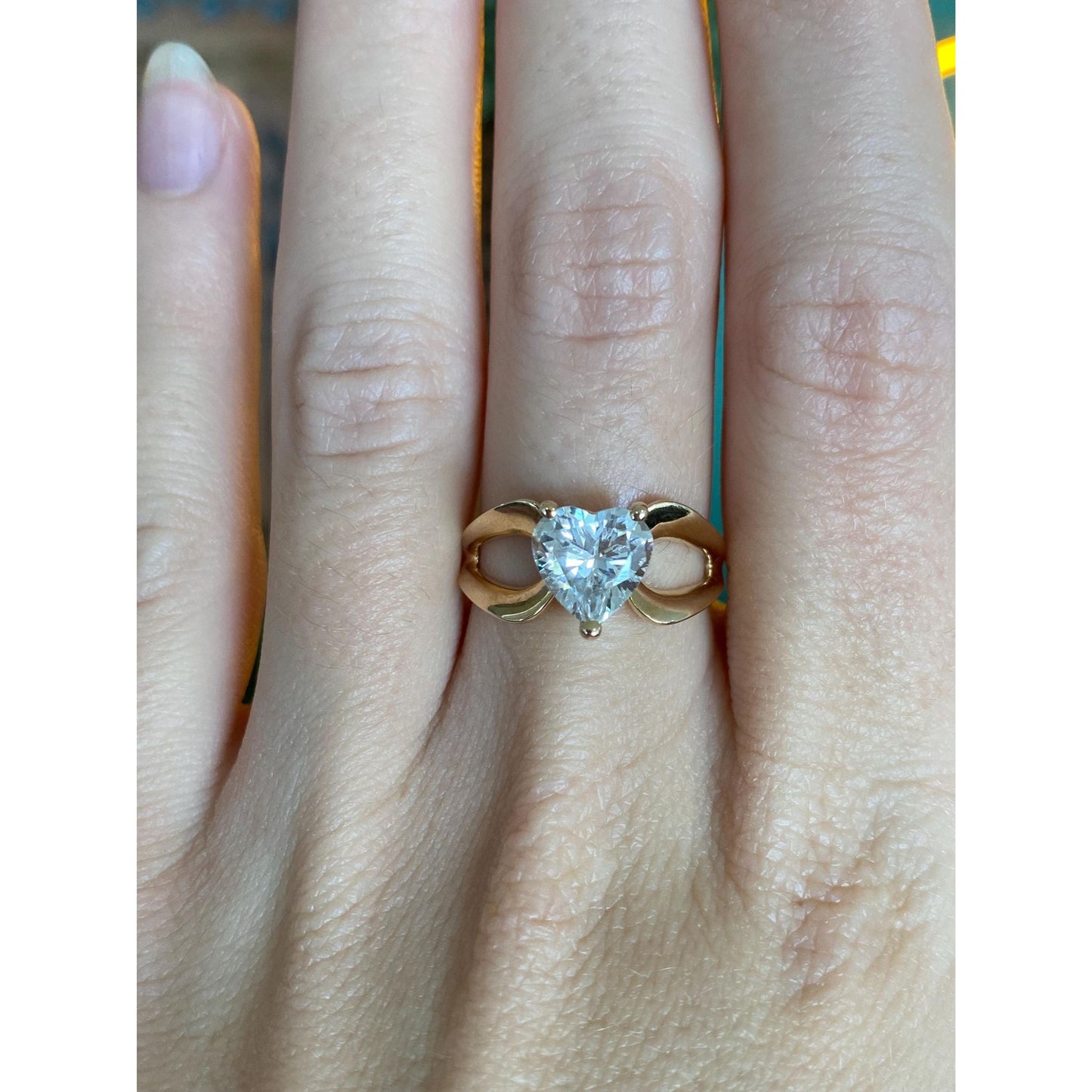 Vintage Solid 14k Yellow Gold Clear Cubic Zirconia Heart Ring - Size 6.75