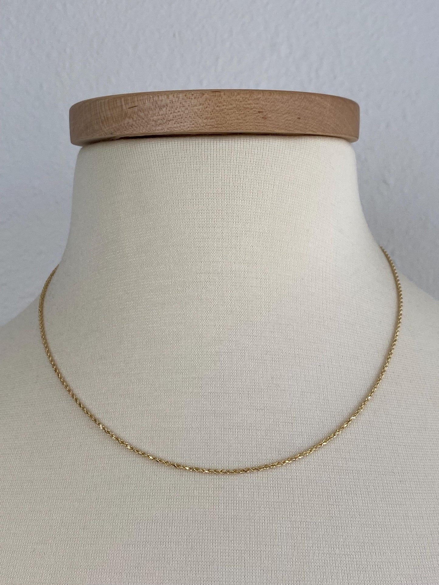 Vintage Solid 14k Yellow Gold Slim Rope Chain Necklace - 18 inches