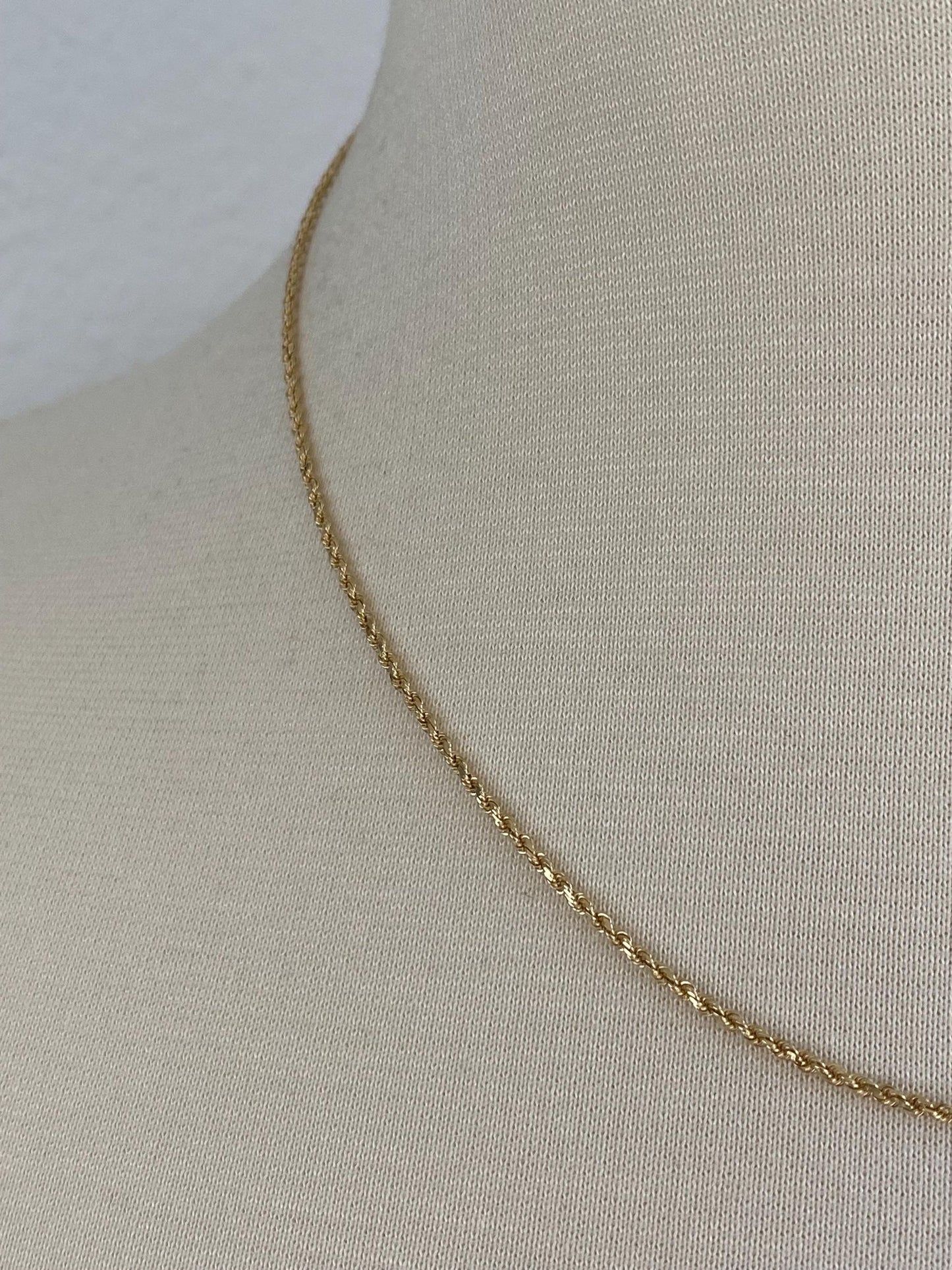 Vintage Solid 14k Yellow Gold Slim Rope Chain Necklace - 18 inches