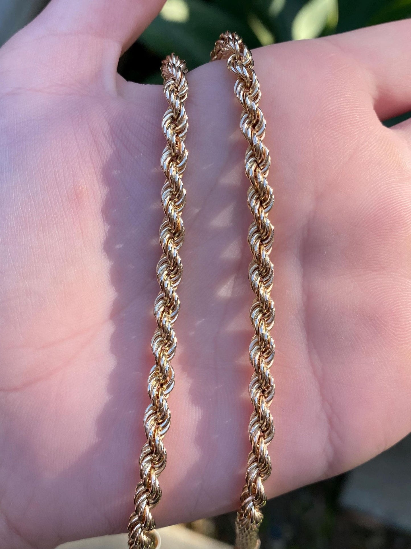 Vintage 14k Yellow Gold Chunky Rope Chain Necklace - 15.5 inches