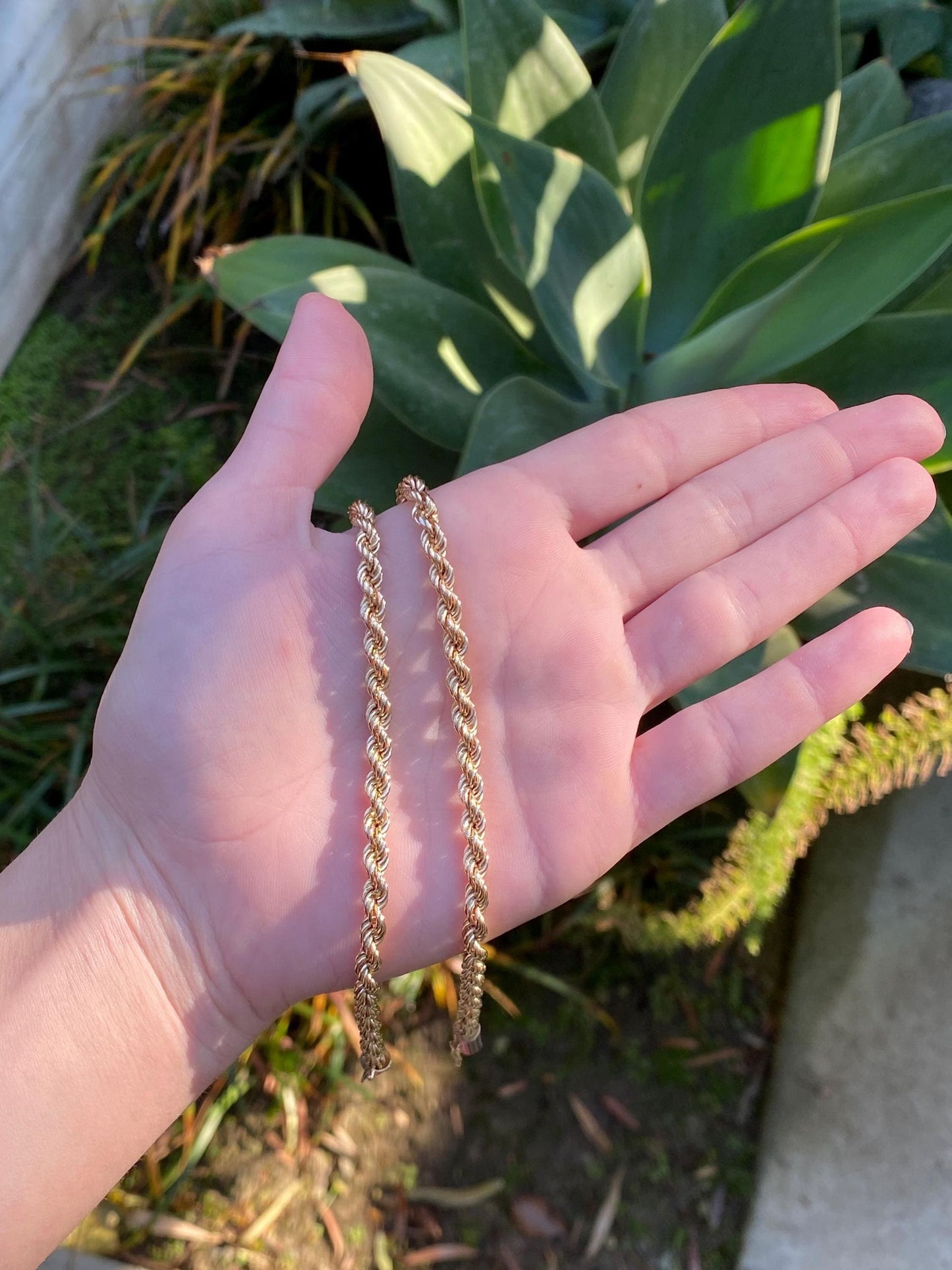 Vintage 14k Yellow Gold Chunky Rope Chain Necklace - 15.5 inches