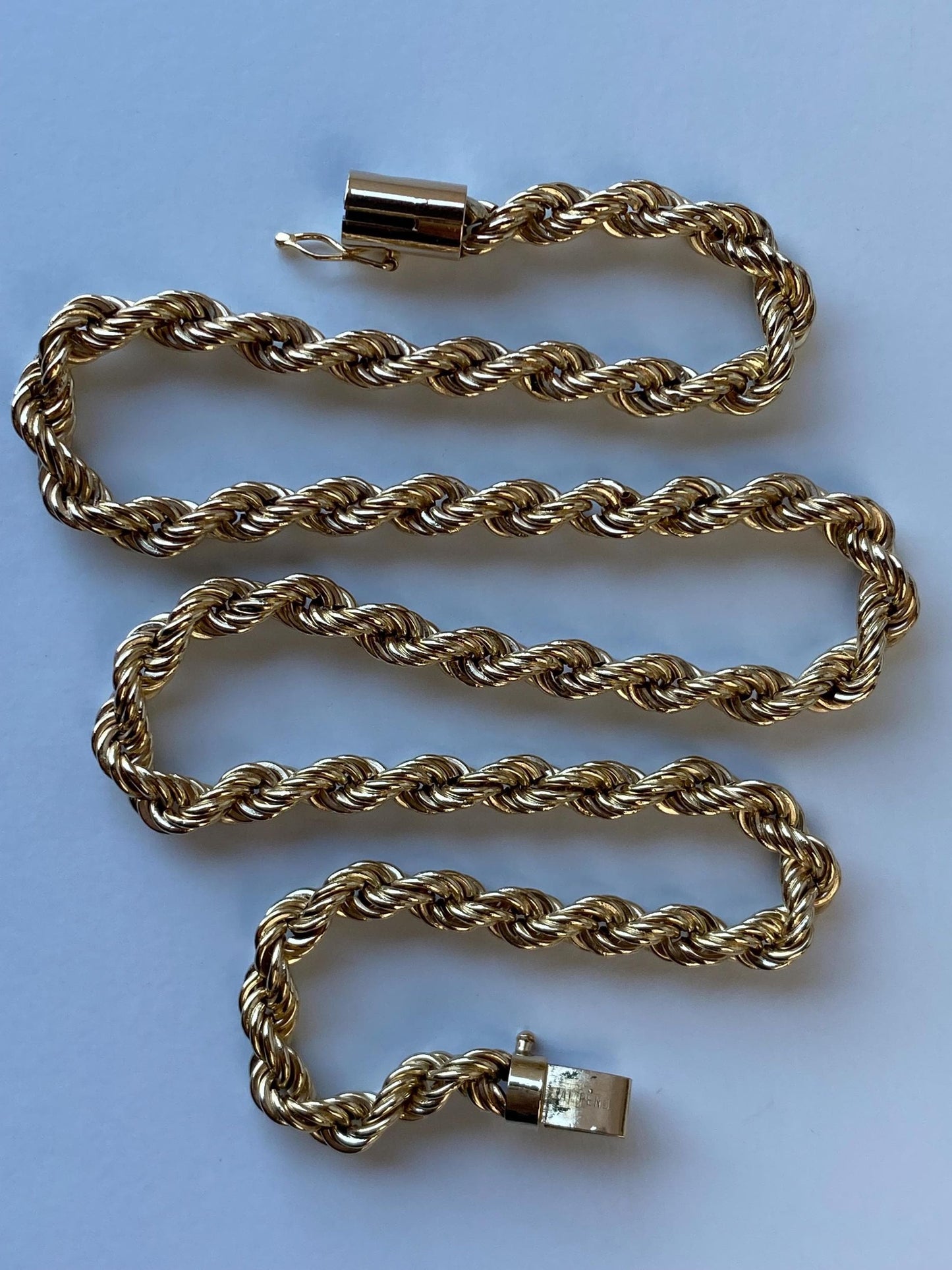 Vintage 14k Yellow Gold Chunky Rope Chain Necklace - 15.5 inches