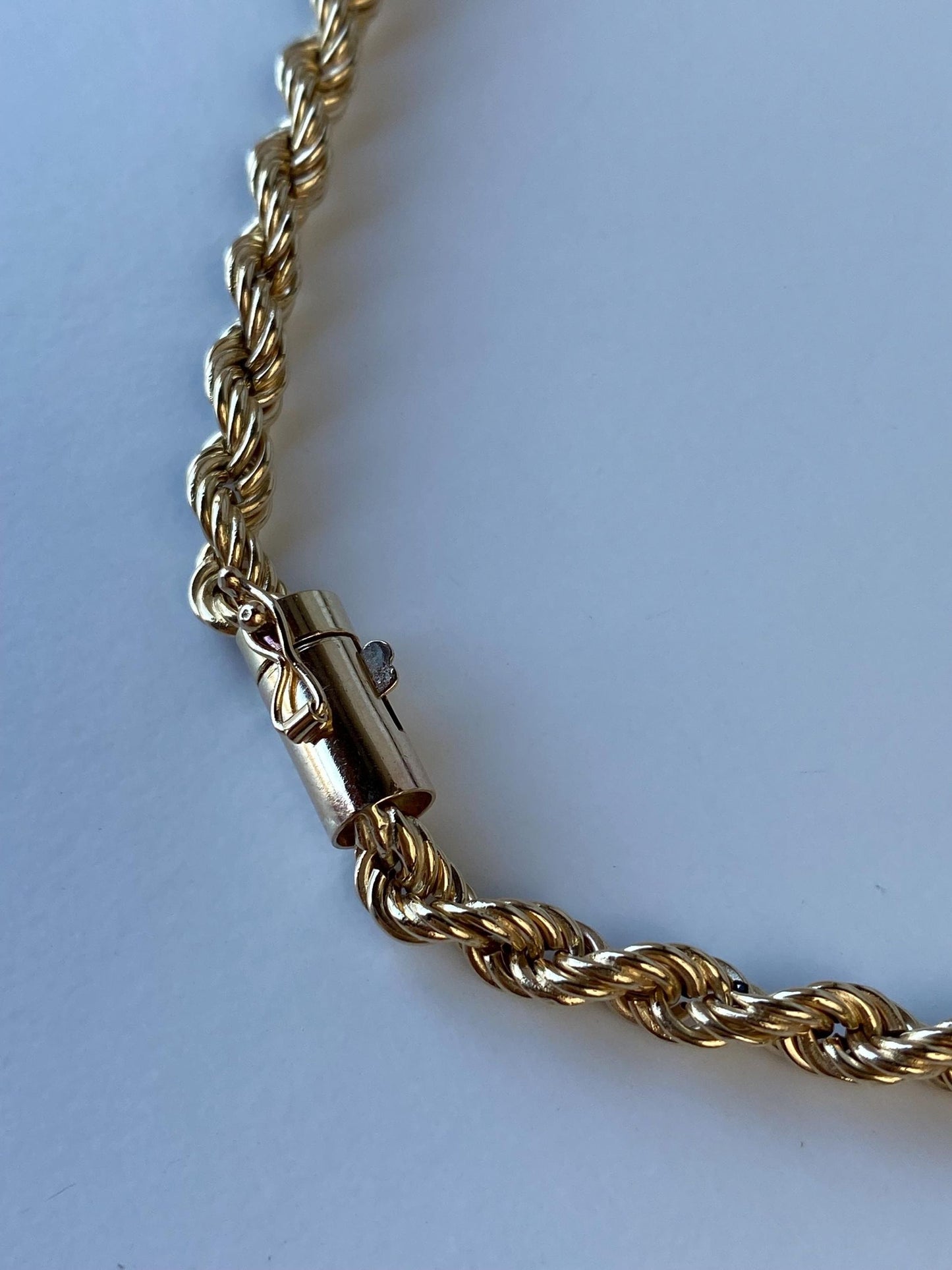 Vintage 14k Yellow Gold Chunky Rope Chain Necklace - 15.5 inches