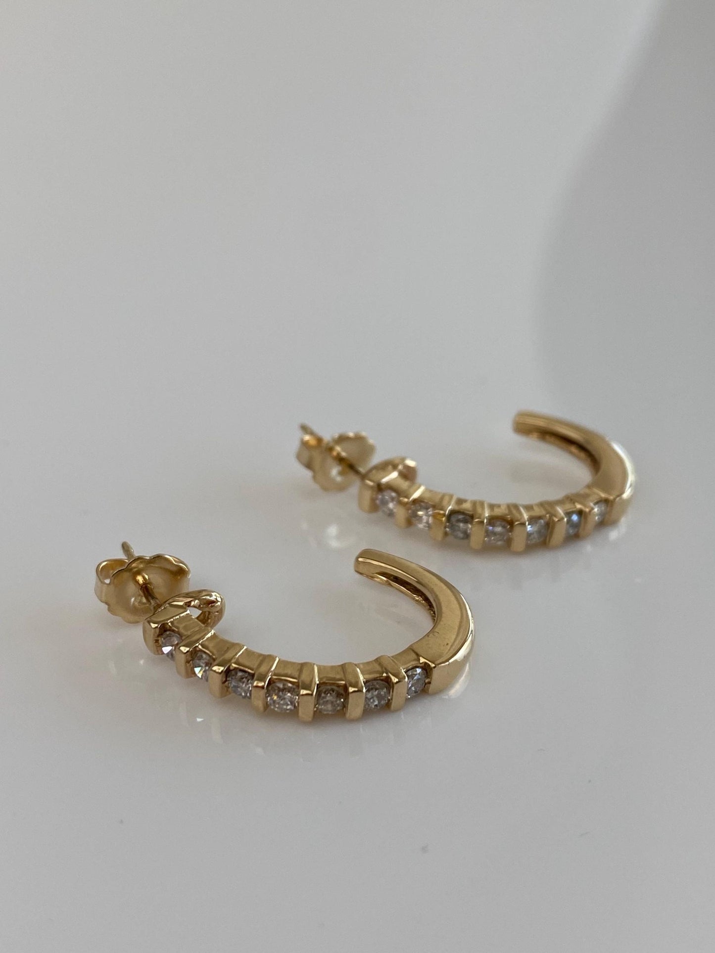Vintage Solid 14k Yellow Gold Diamond Drop Earrings