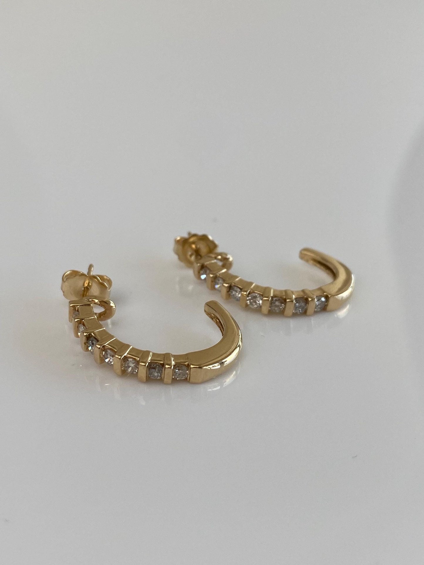 Vintage Solid 14k Yellow Gold Diamond Drop Earrings