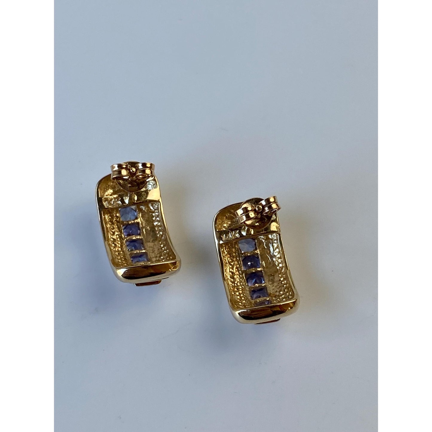 Vintage Solid 14k Yellow Gold Light Purple Cubic Zirconia Drop Stud Earrings