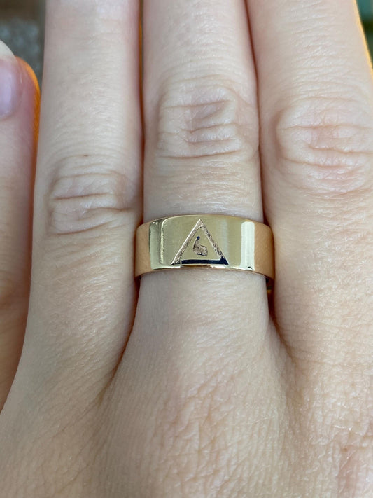Vintage Solid 14k Yellow Gold Masonic St.Paul Minnesota Straight Edge Ring Band - Size 8.25