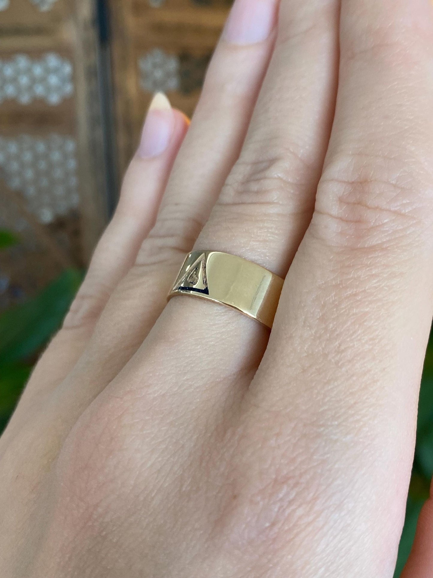 Vintage Solid 14k Yellow Gold Masonic St.Paul Minnesota Straight Edge Ring Band - Size 8.25