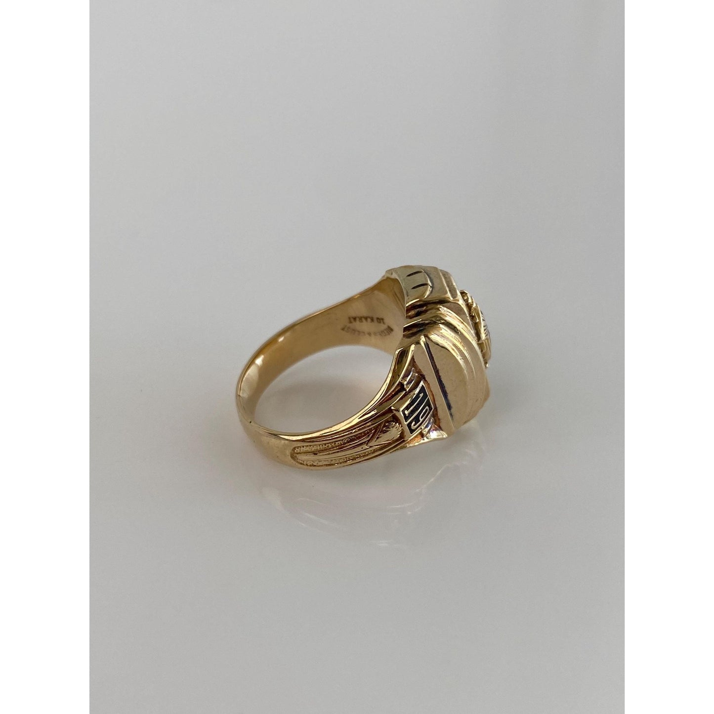 Vintage Solid 10k Yellow Gold Enamel 1949 Class Ring - Size 6.5