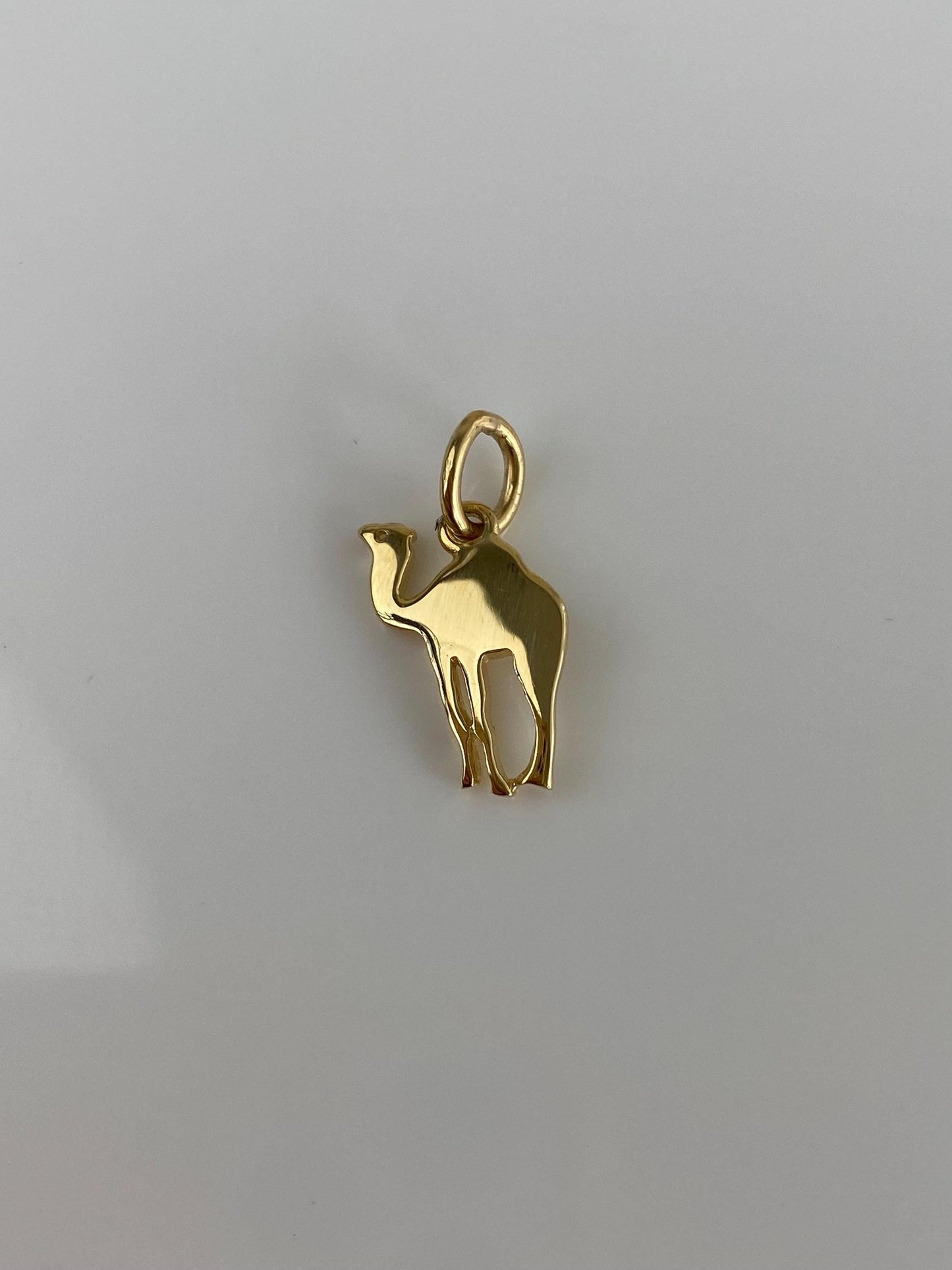 Vintage Solid 18k Yellow Gold Camel Charm