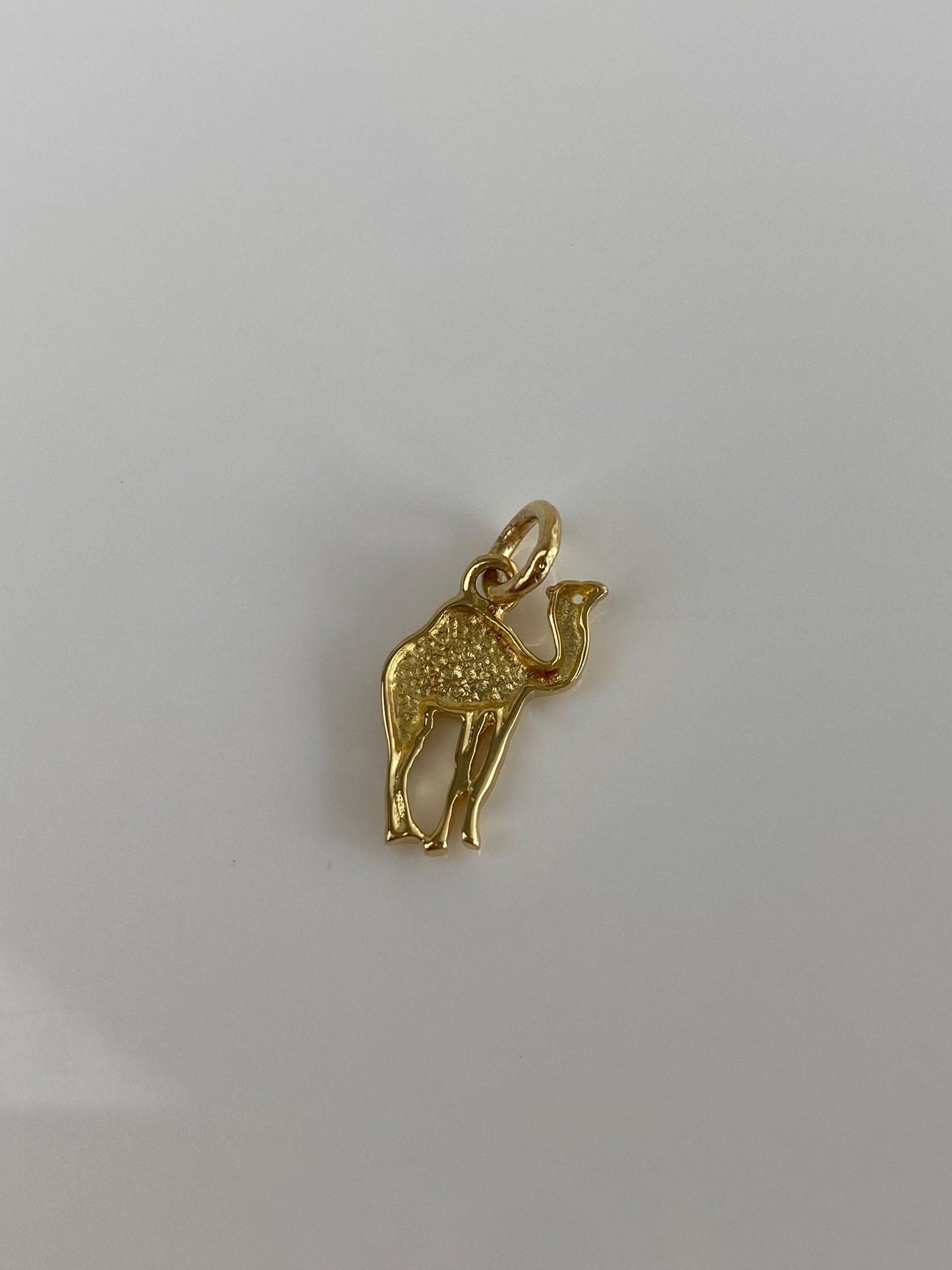 Vintage Solid 18k Yellow Gold Camel Charm