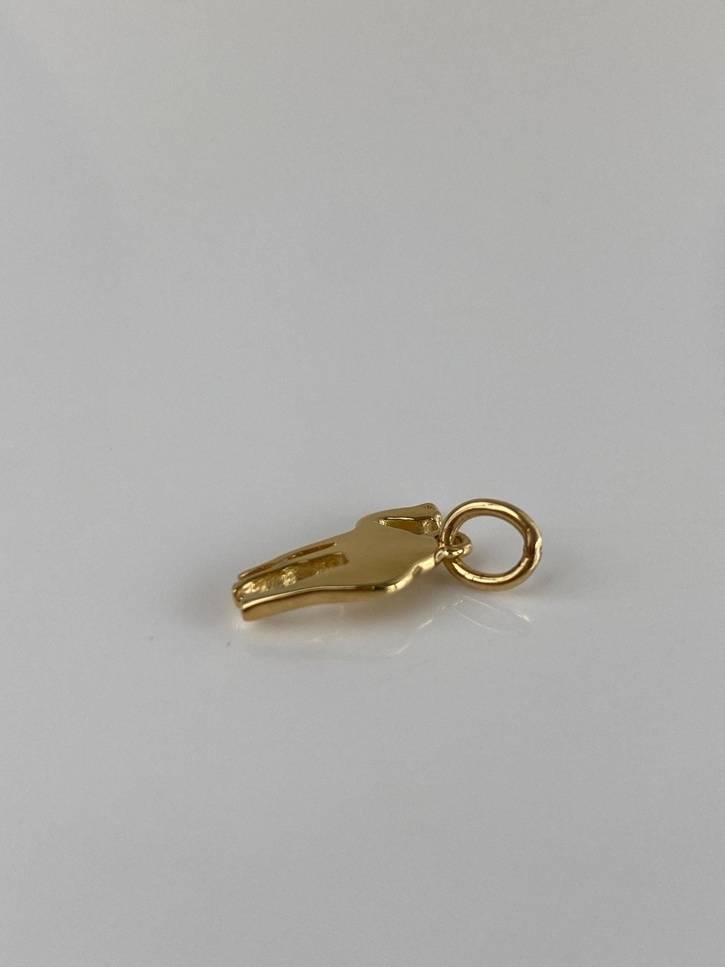 Vintage Solid 18k Yellow Gold Camel Charm