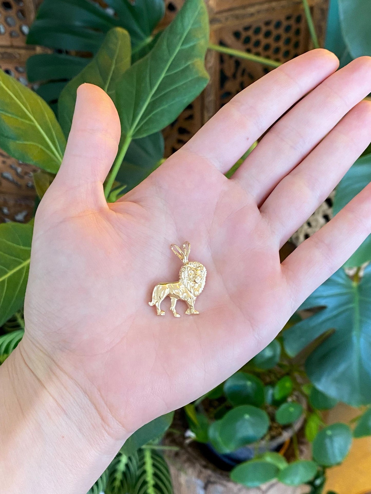 Vintage Solid 14k Yellow Gold Lion Charm