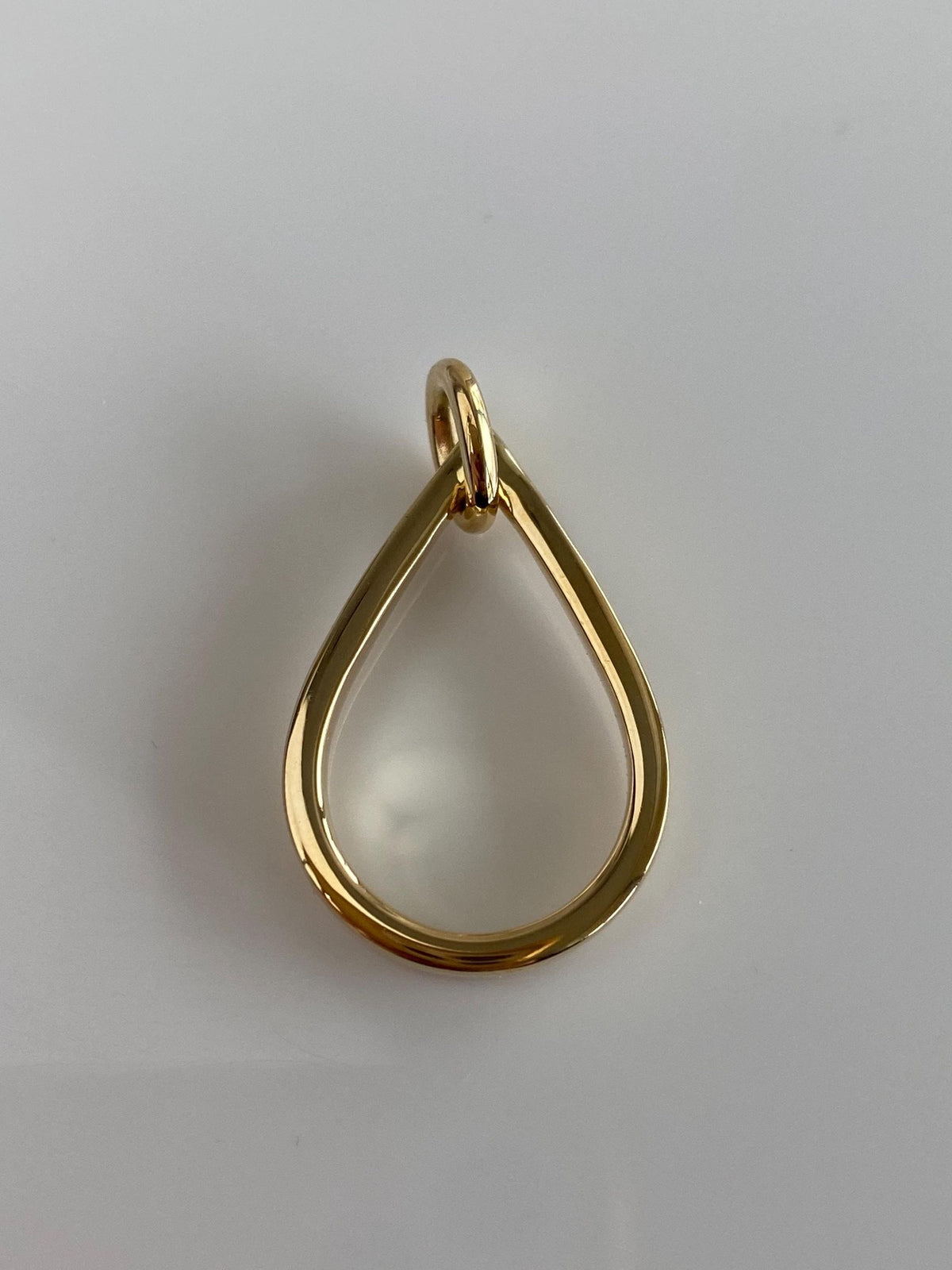 14k Yellow Gold Teardrop Pendant