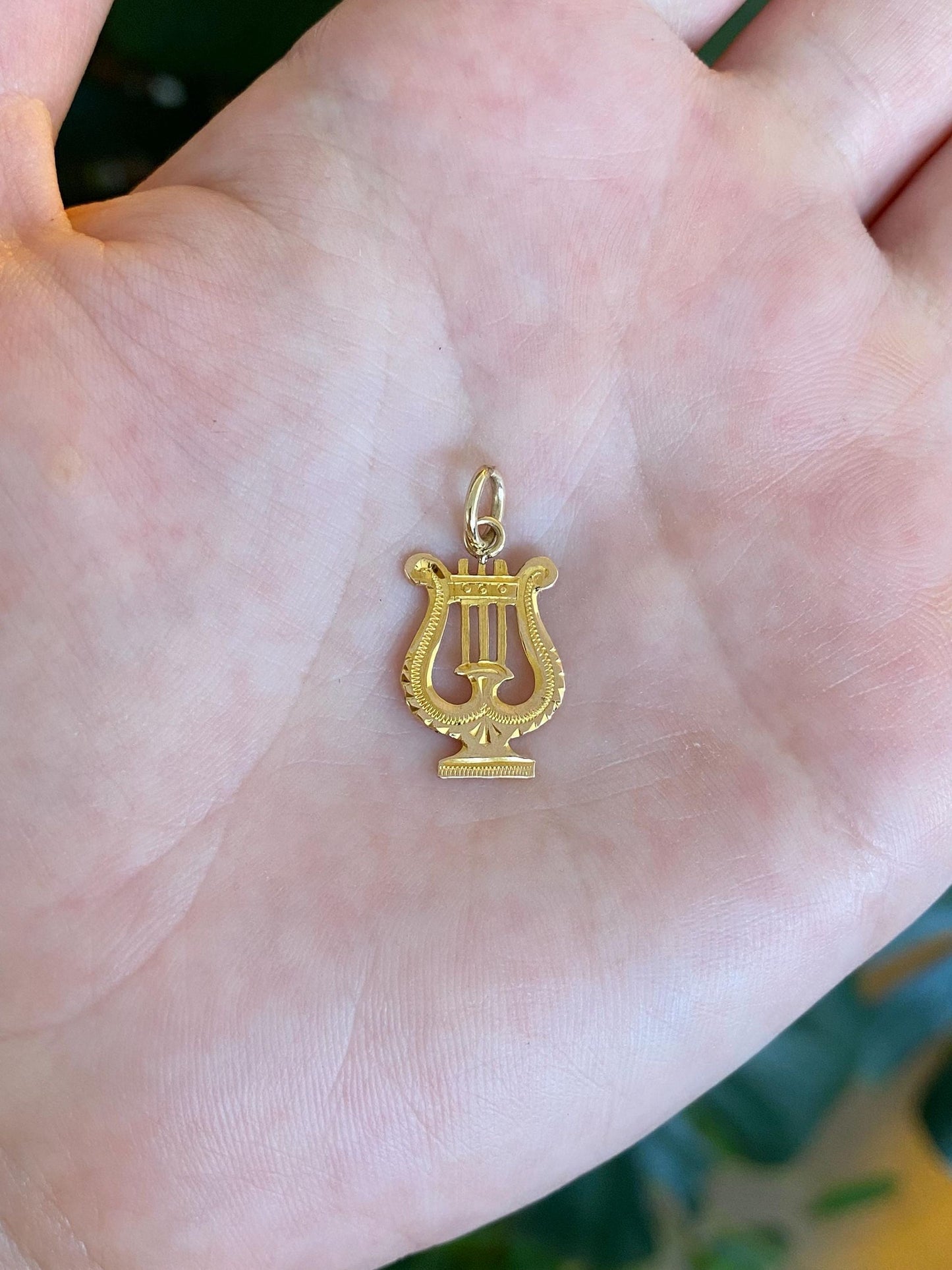 Vintage Solid 9k Yellow Gold Charm