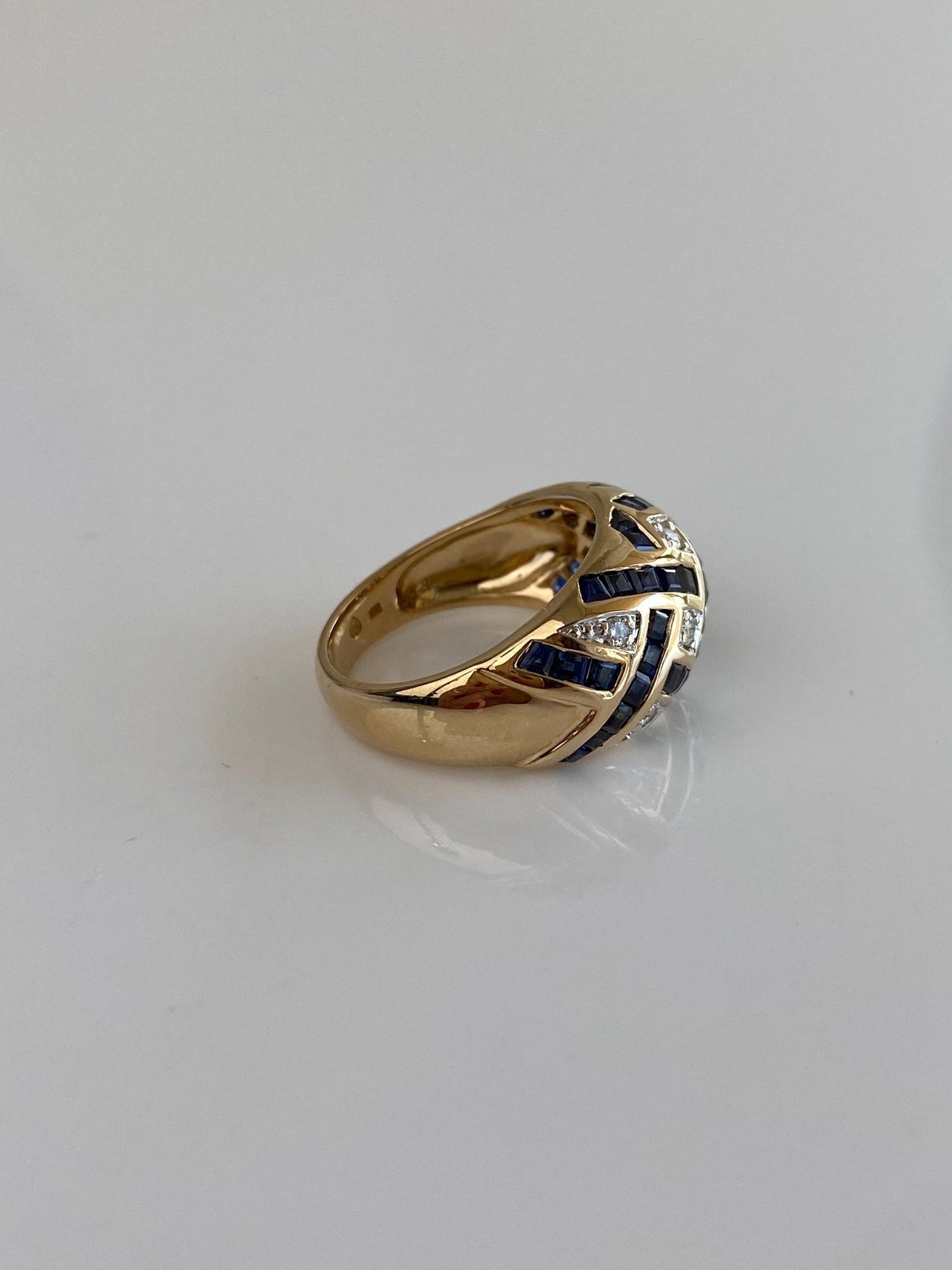 Vintage Solid 14k Yellow Gold Diamond Blue Sapphire Domed Ring - Size 6.75