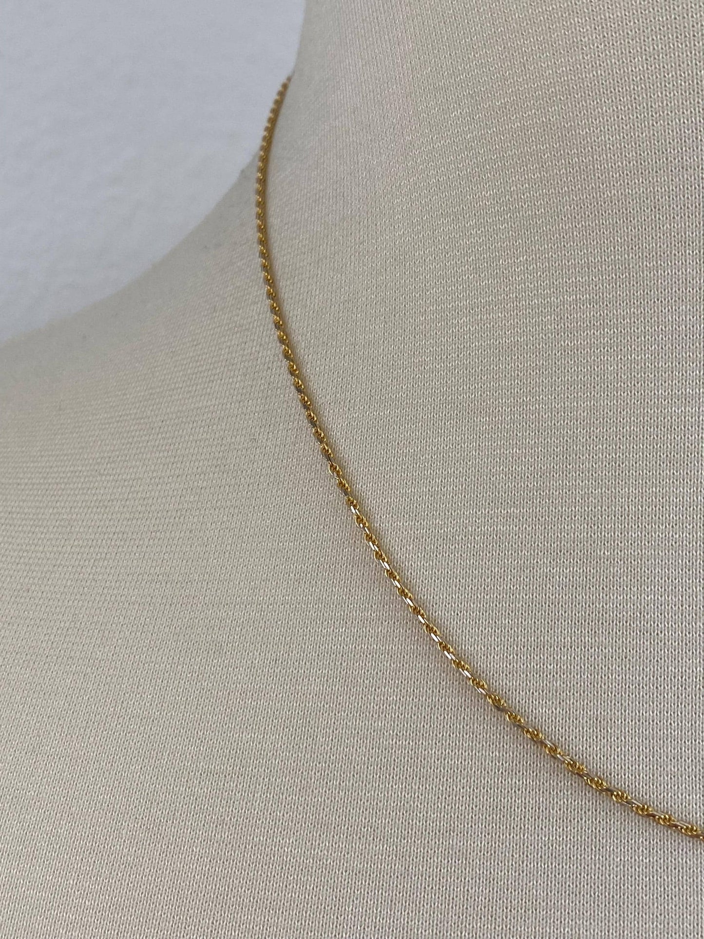 Vintage Solid 14k Yellow Gold Rope Style Chain Necklace - 17.75 inches