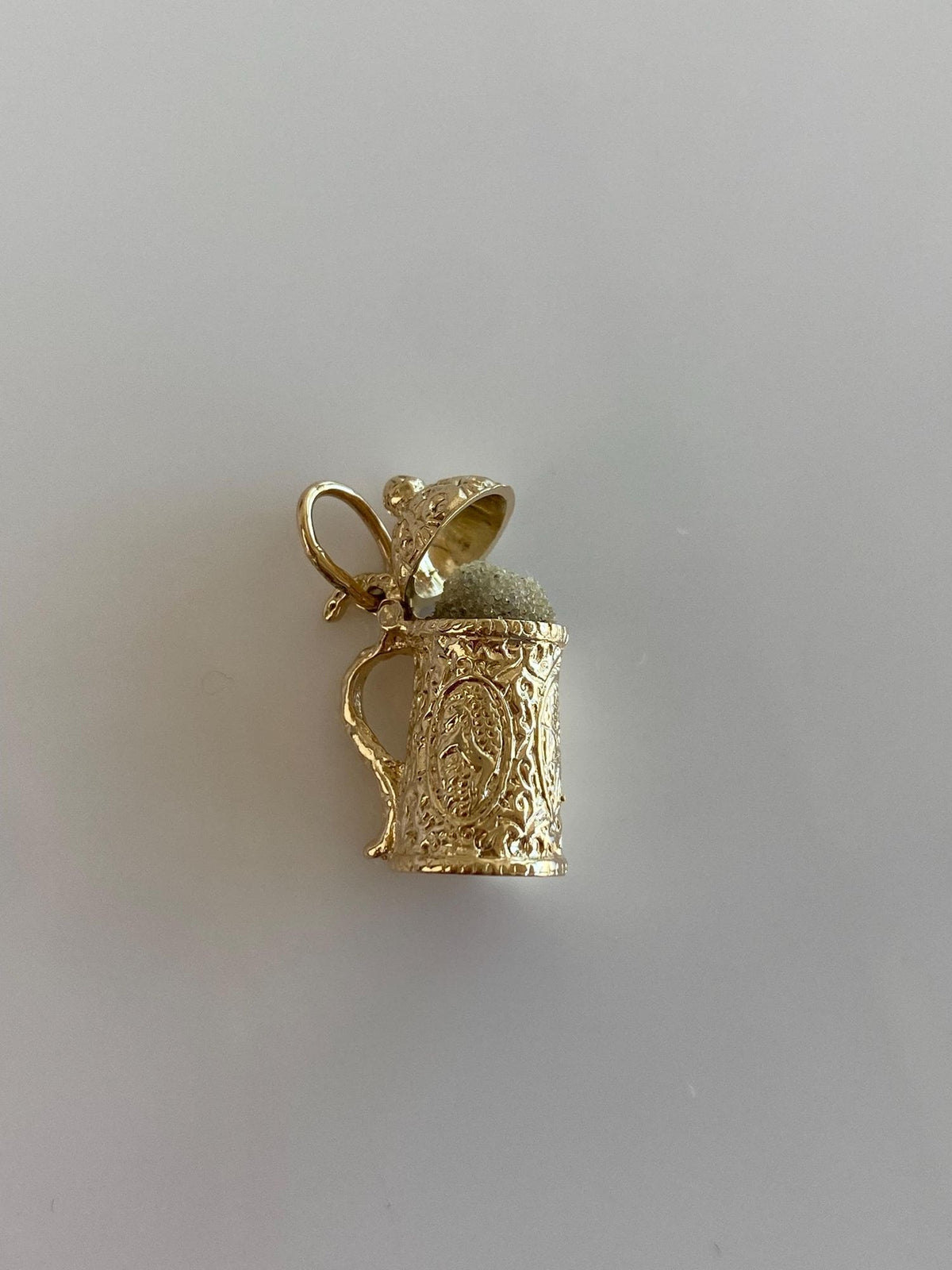 Vintage Solid 14k Yellow Gold Floral Beer Stein w/ Glass Bead Enamel Foam Charm