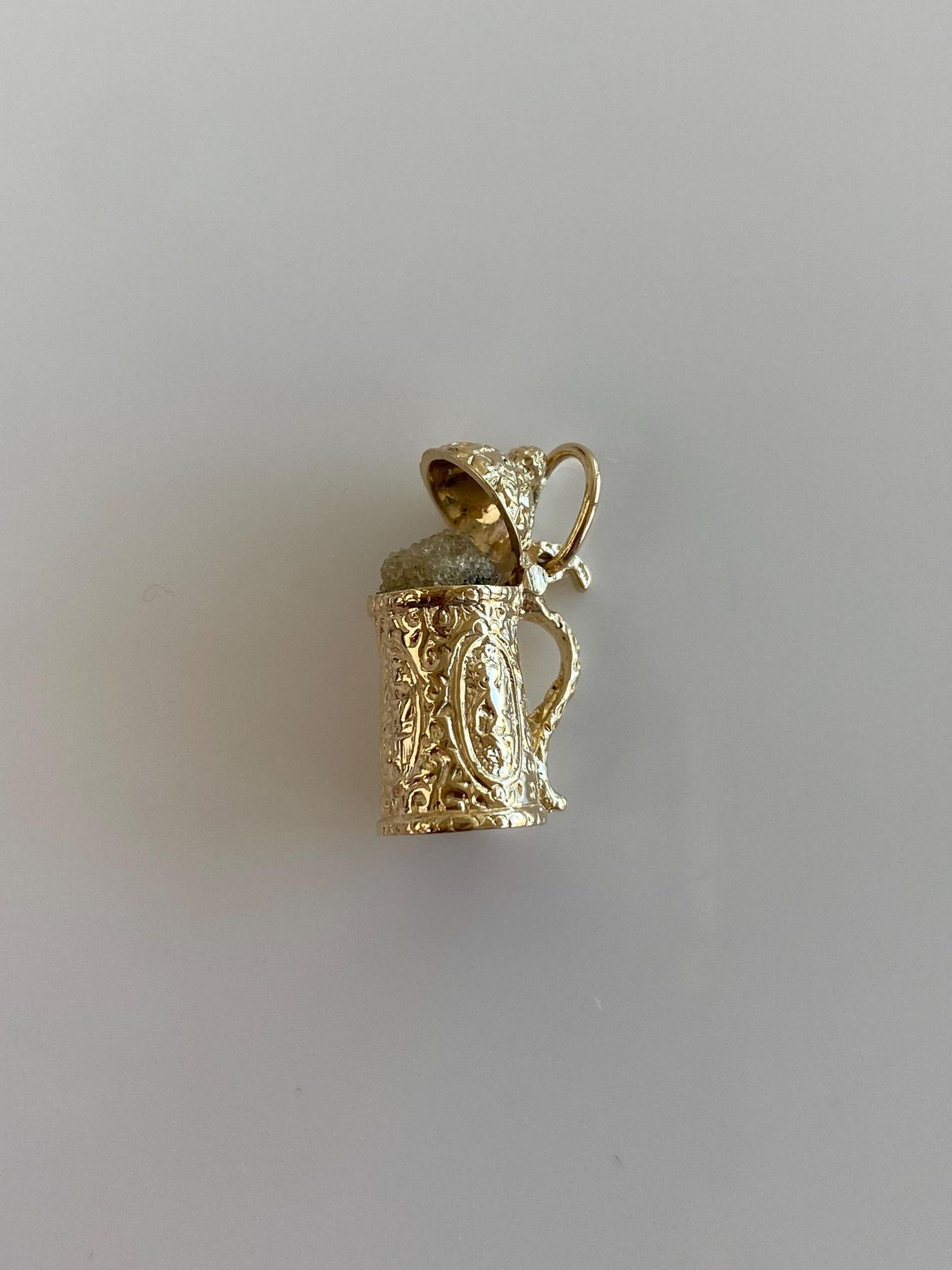 Vintage Solid 14k Yellow Gold Floral Beer Stein w/ Glass Bead Enamel Foam Charm