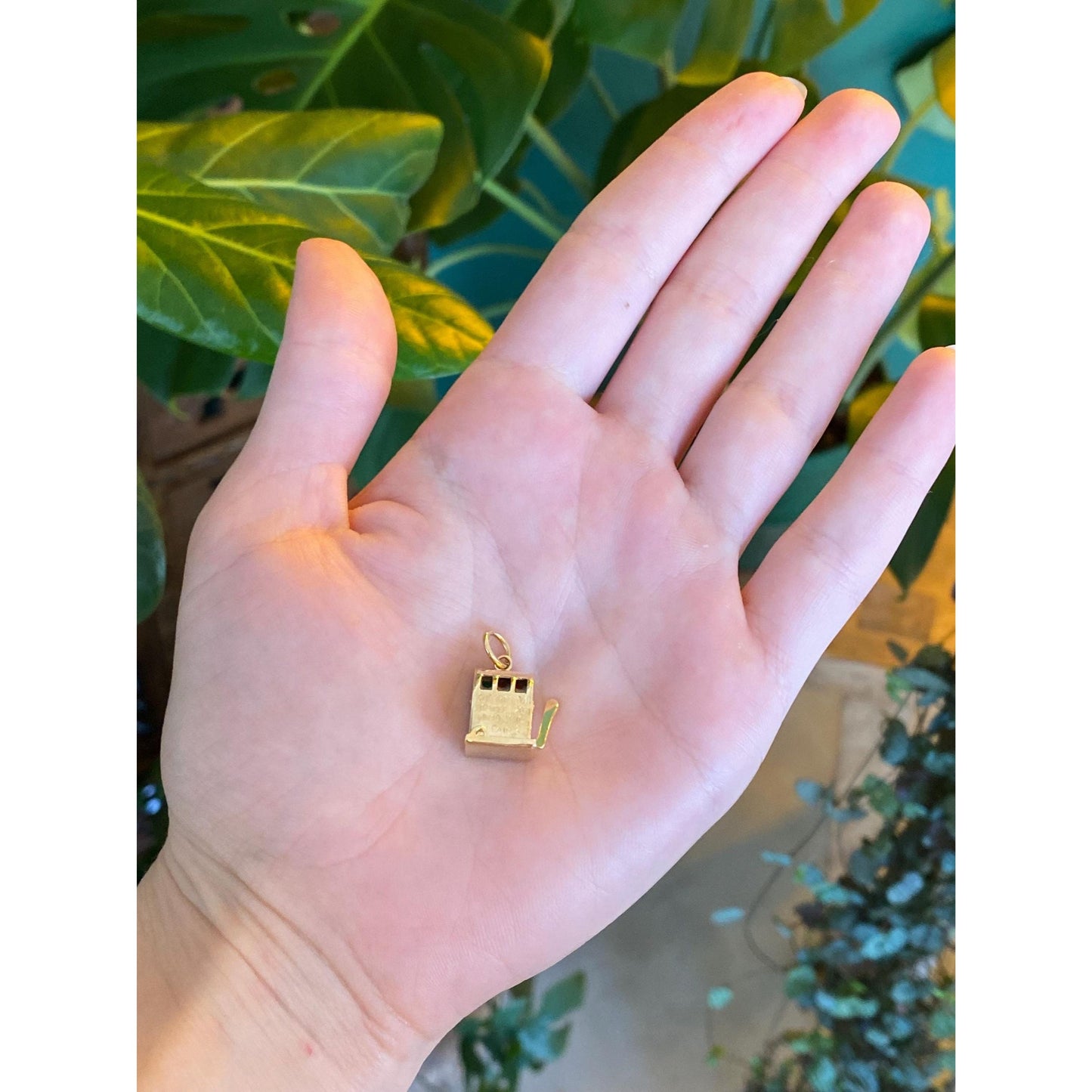 Vintage Solid 14k Yellow Gold Articulated Slot Machine Charm