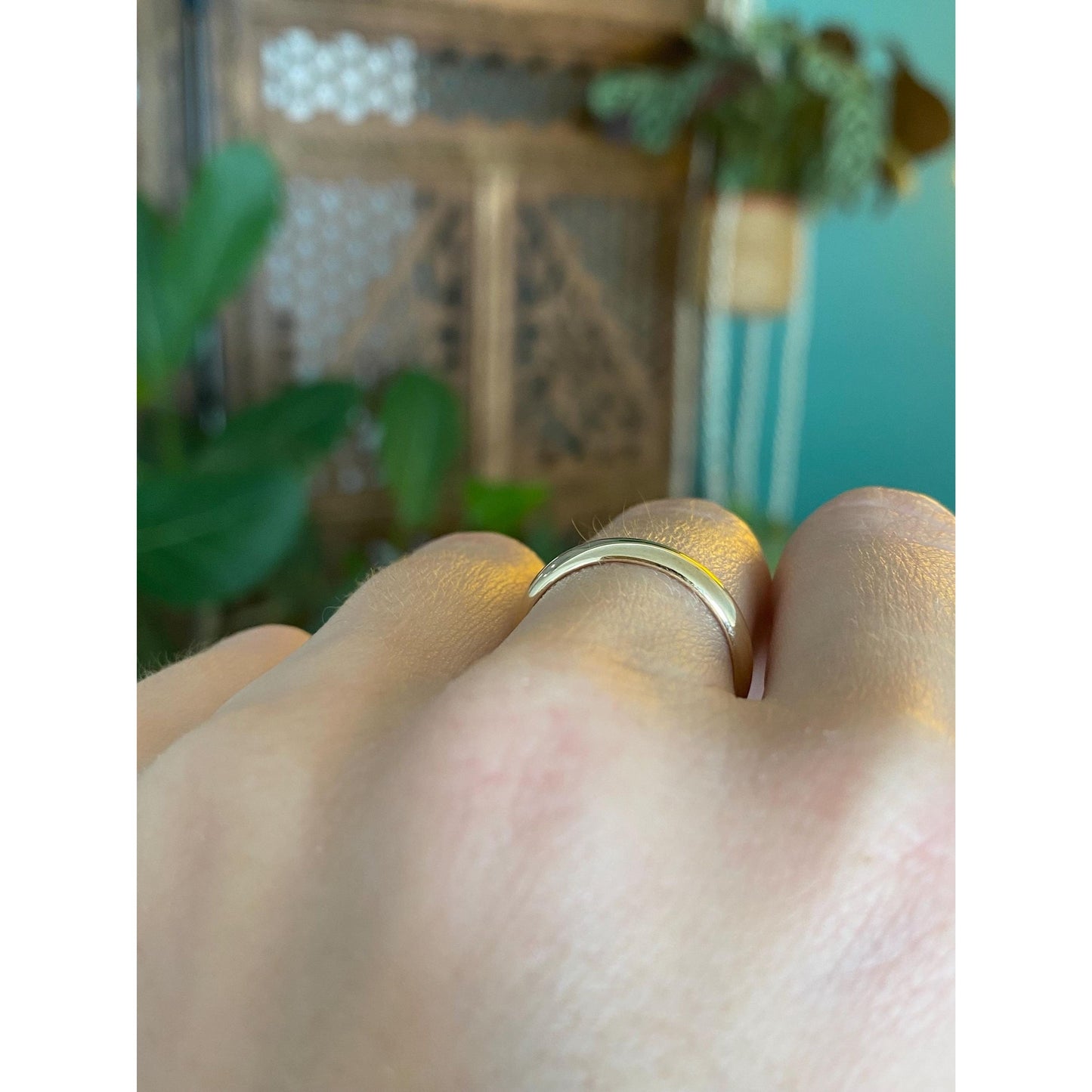 Vintage Solid 14k Yellow Gold Ring Band - Size 6.5