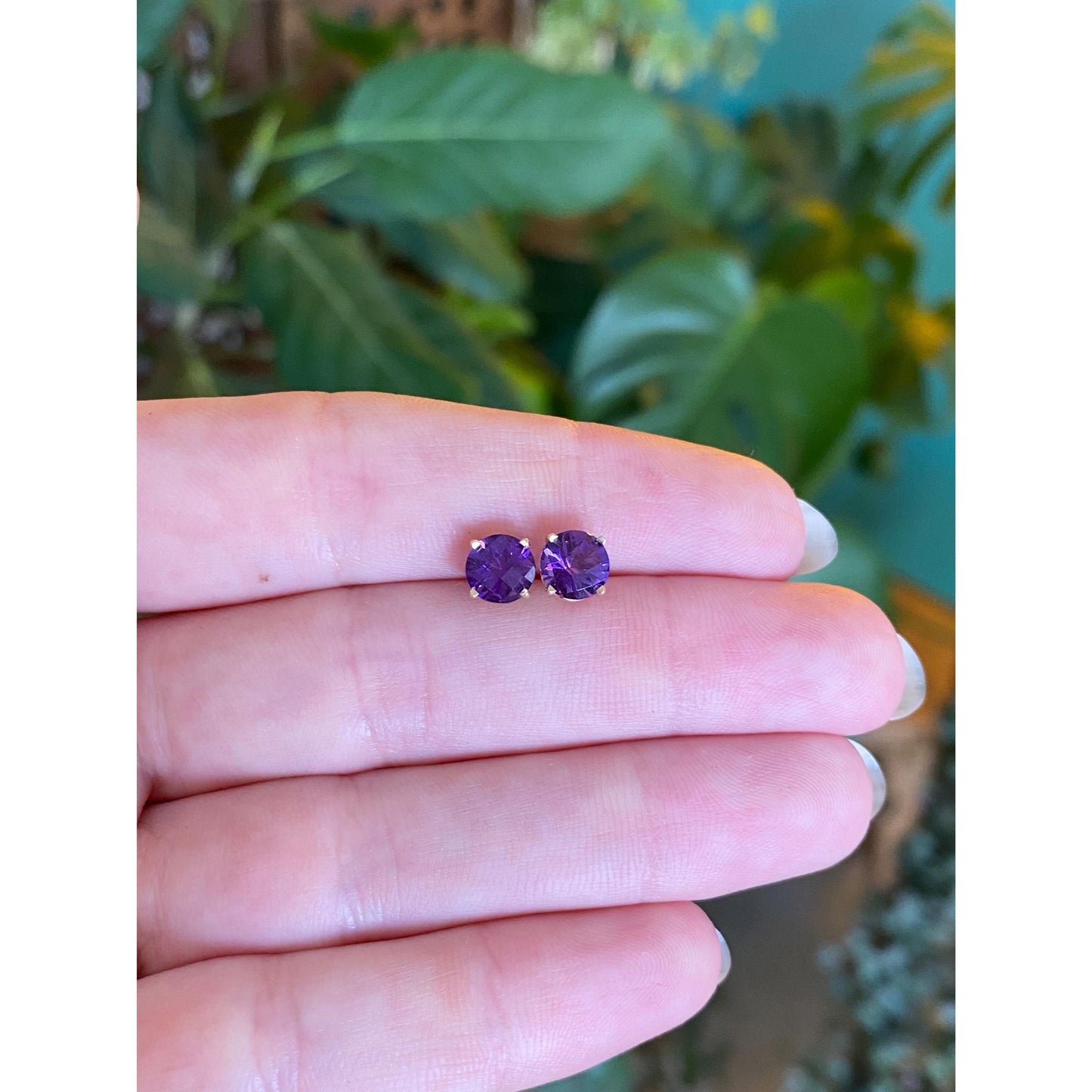 Vintage Solid 14k Yellow Gold Amethyst Stud Earrings