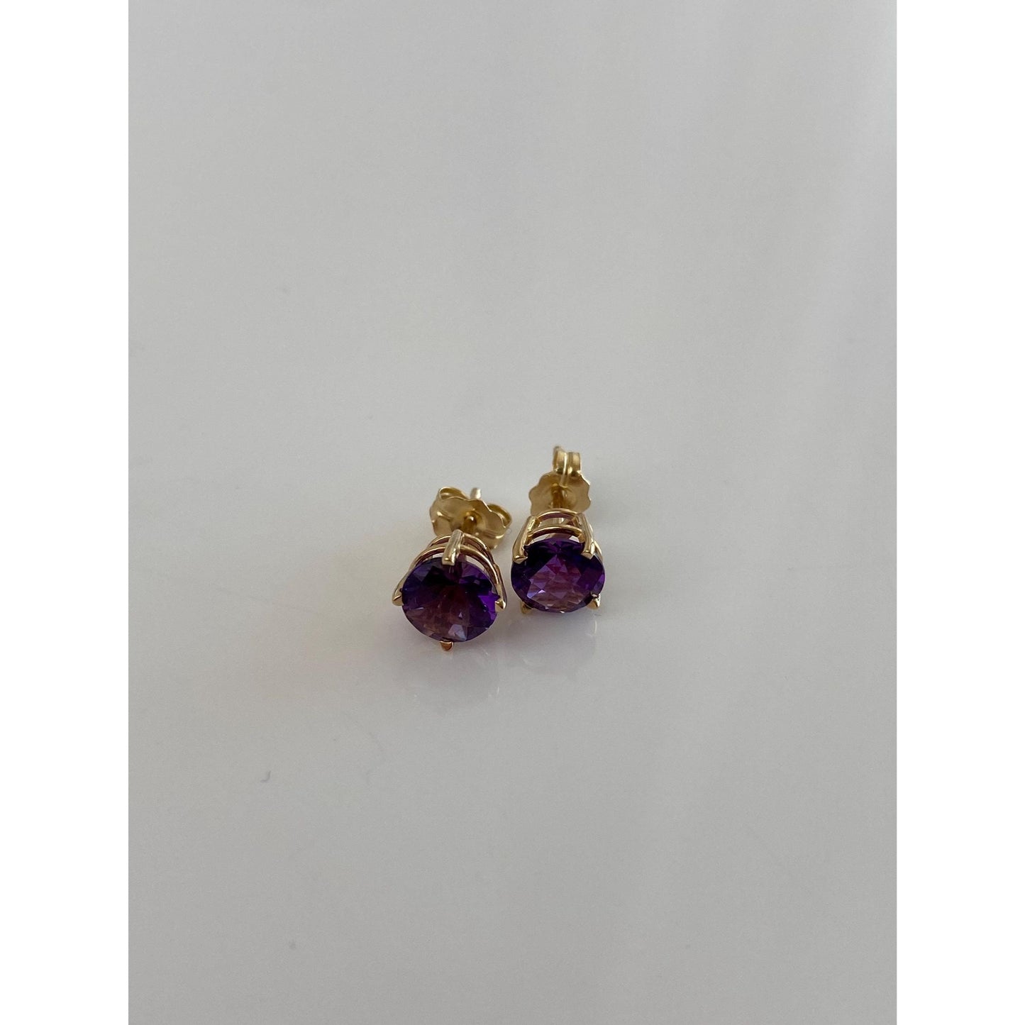 Vintage Solid 14k Yellow Gold Amethyst Stud Earrings