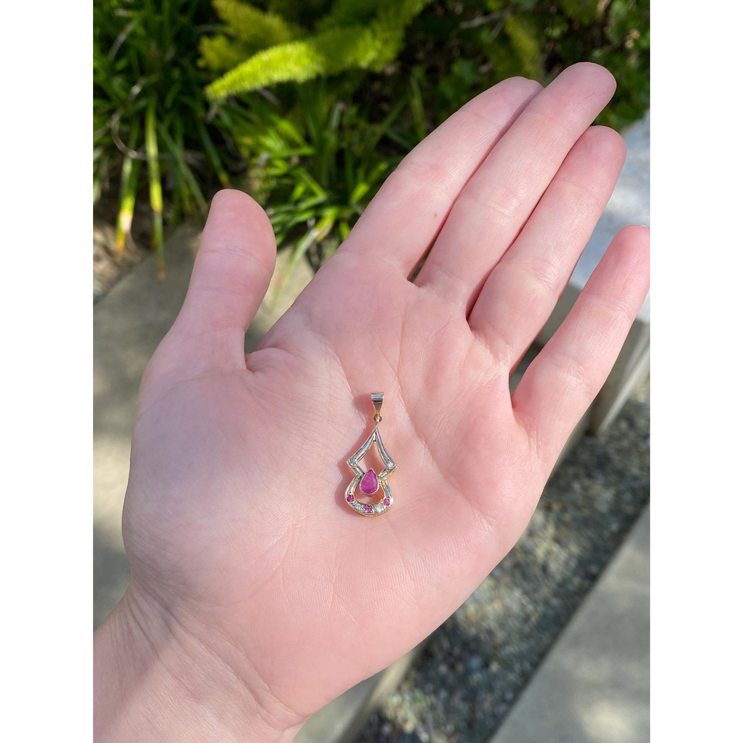 Vintage Solid 14k Yellow Gold Clear Sapphire Pink Spinel Charm