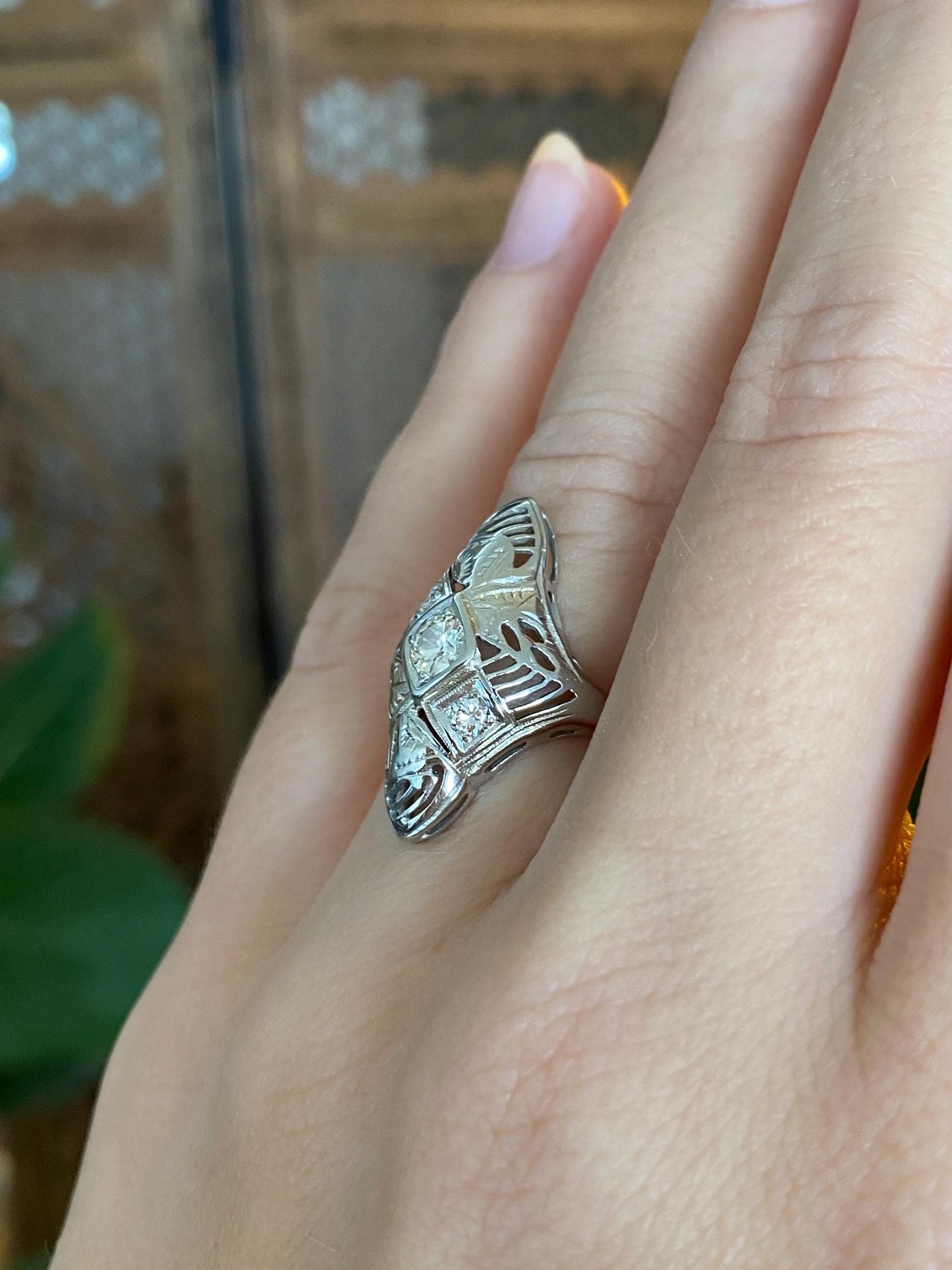 Vintage Solid 18k White Gold Diamonds Art Deco Ring - Size 5.25